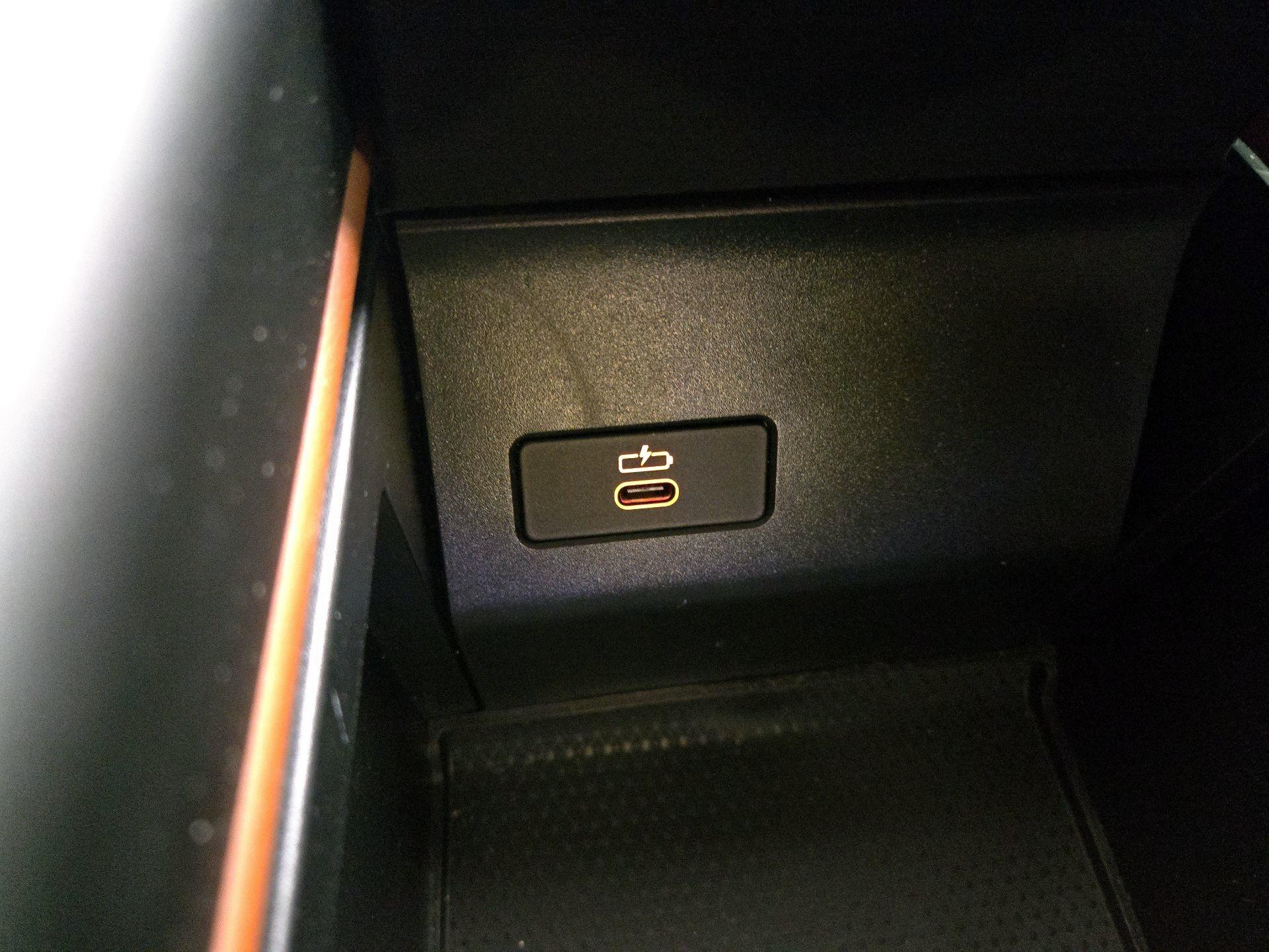 Thumbnail: 2024 BMW X5 - 19