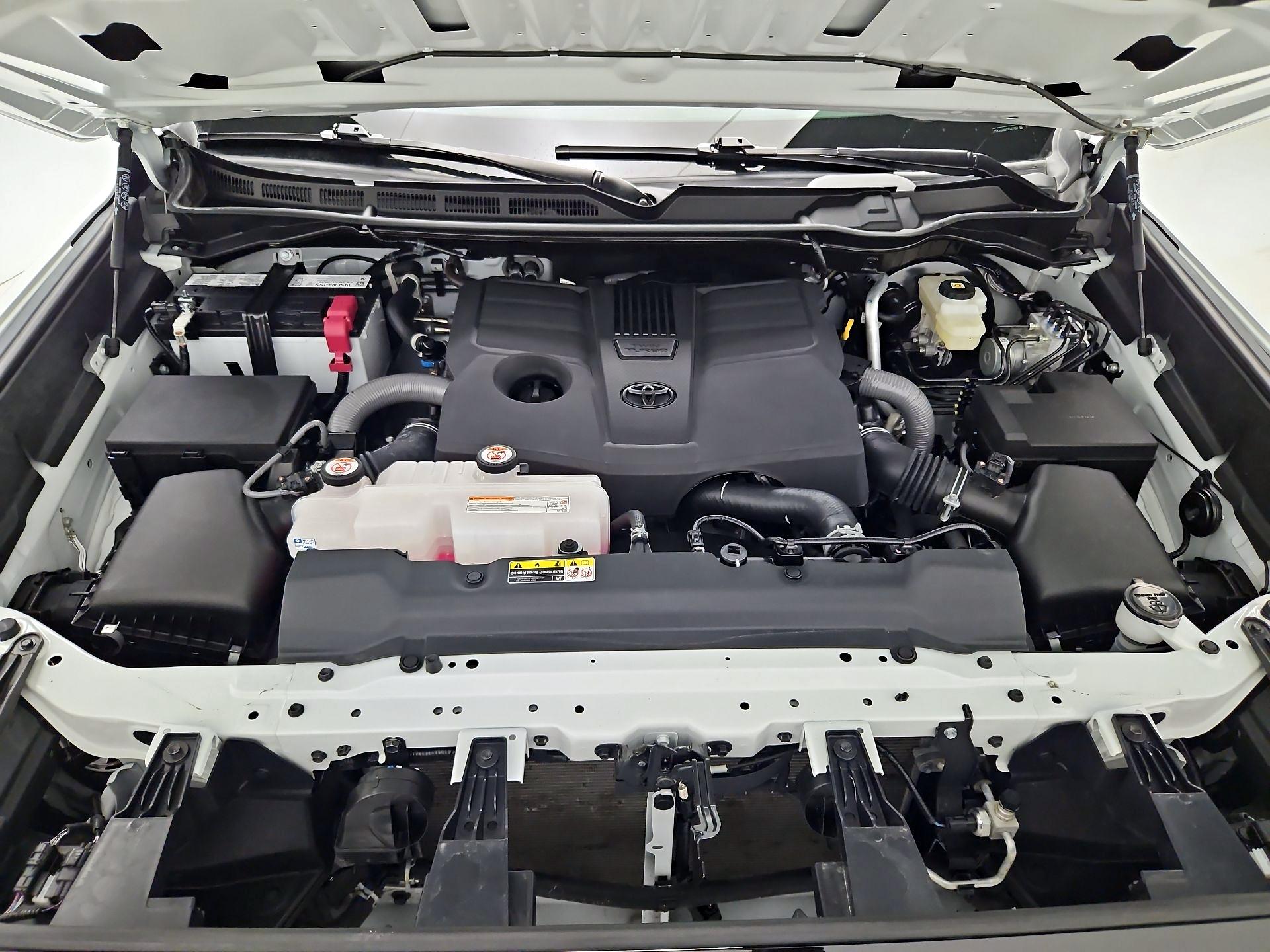 Thumbnail: 2025 Toyota Tundra - 19