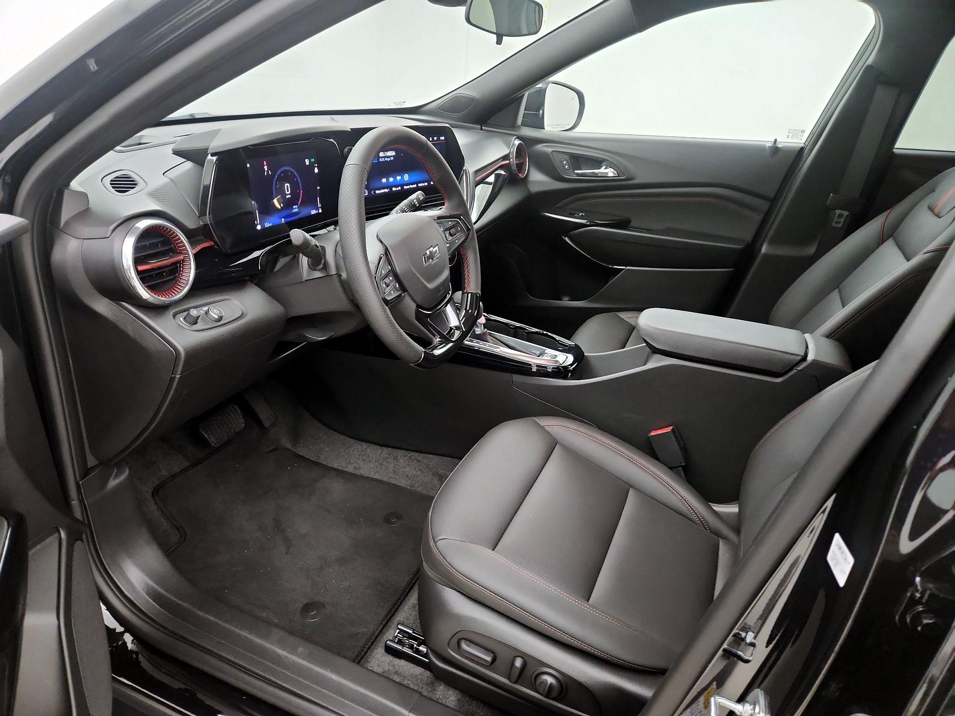 Thumbnail: 2025 Chevrolet Trax - 11
