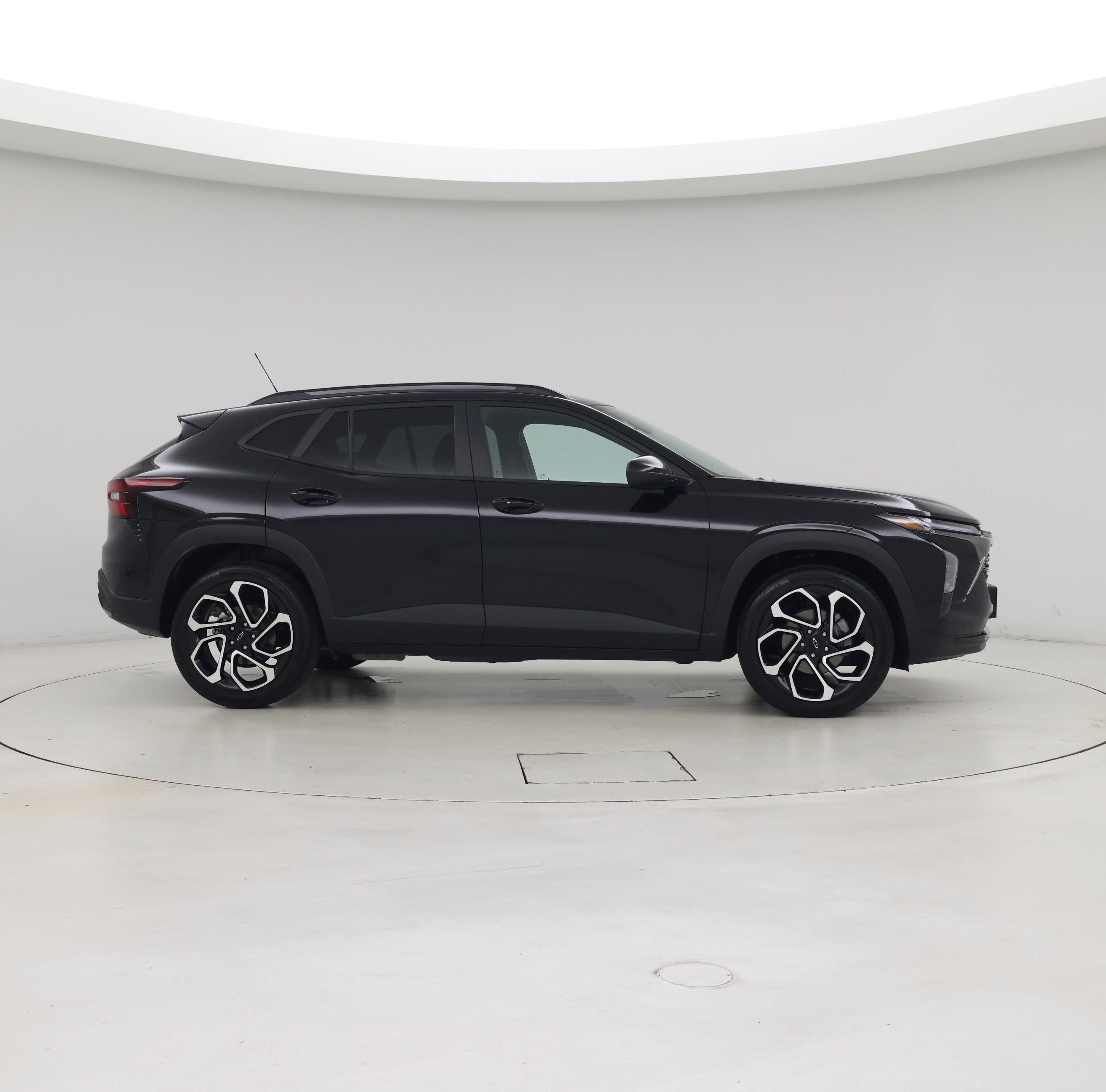 Thumbnail: 2025 Chevrolet Trax - 7