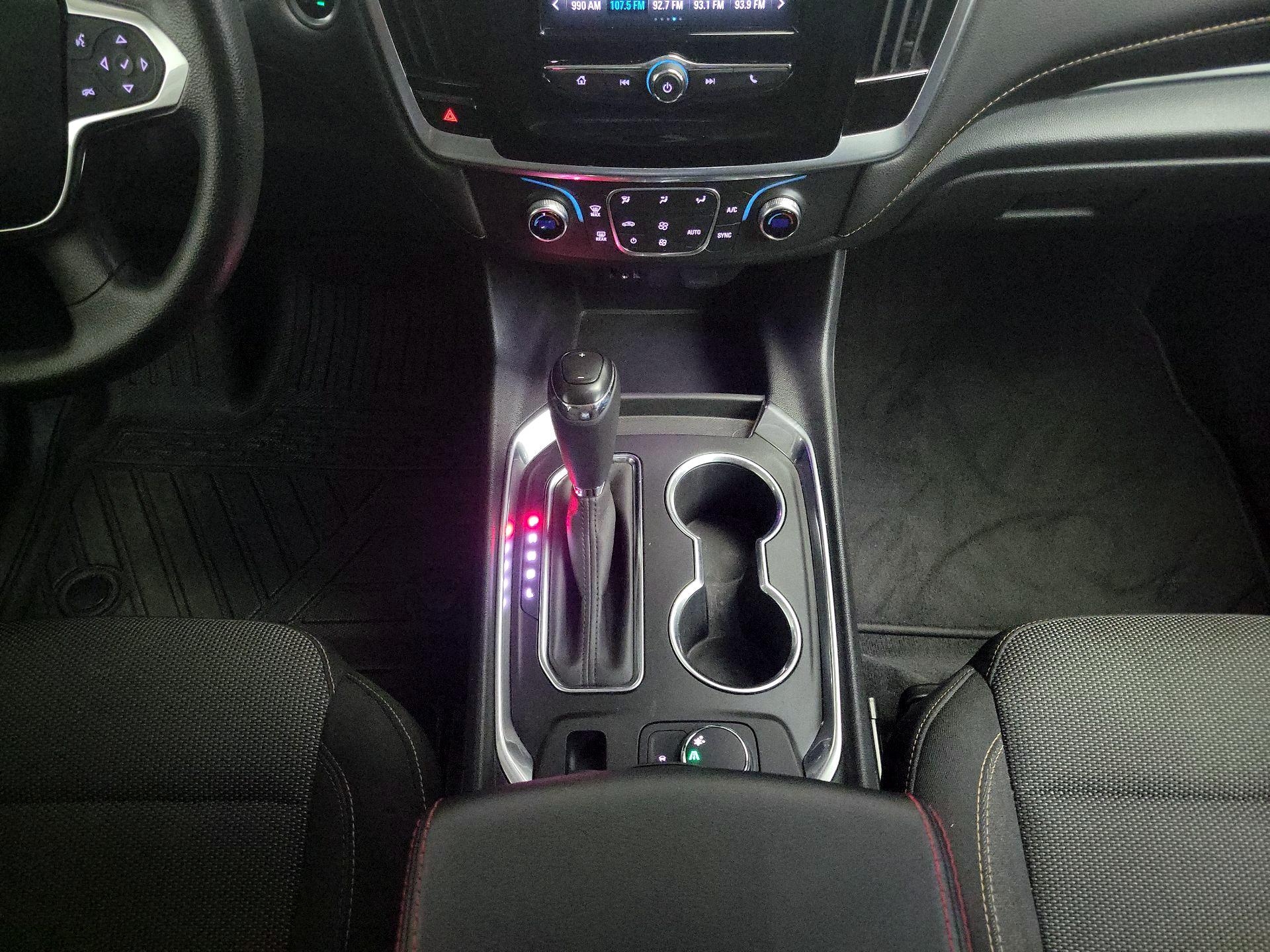 Thumbnail: 2019 Chevrolet Traverse - 17