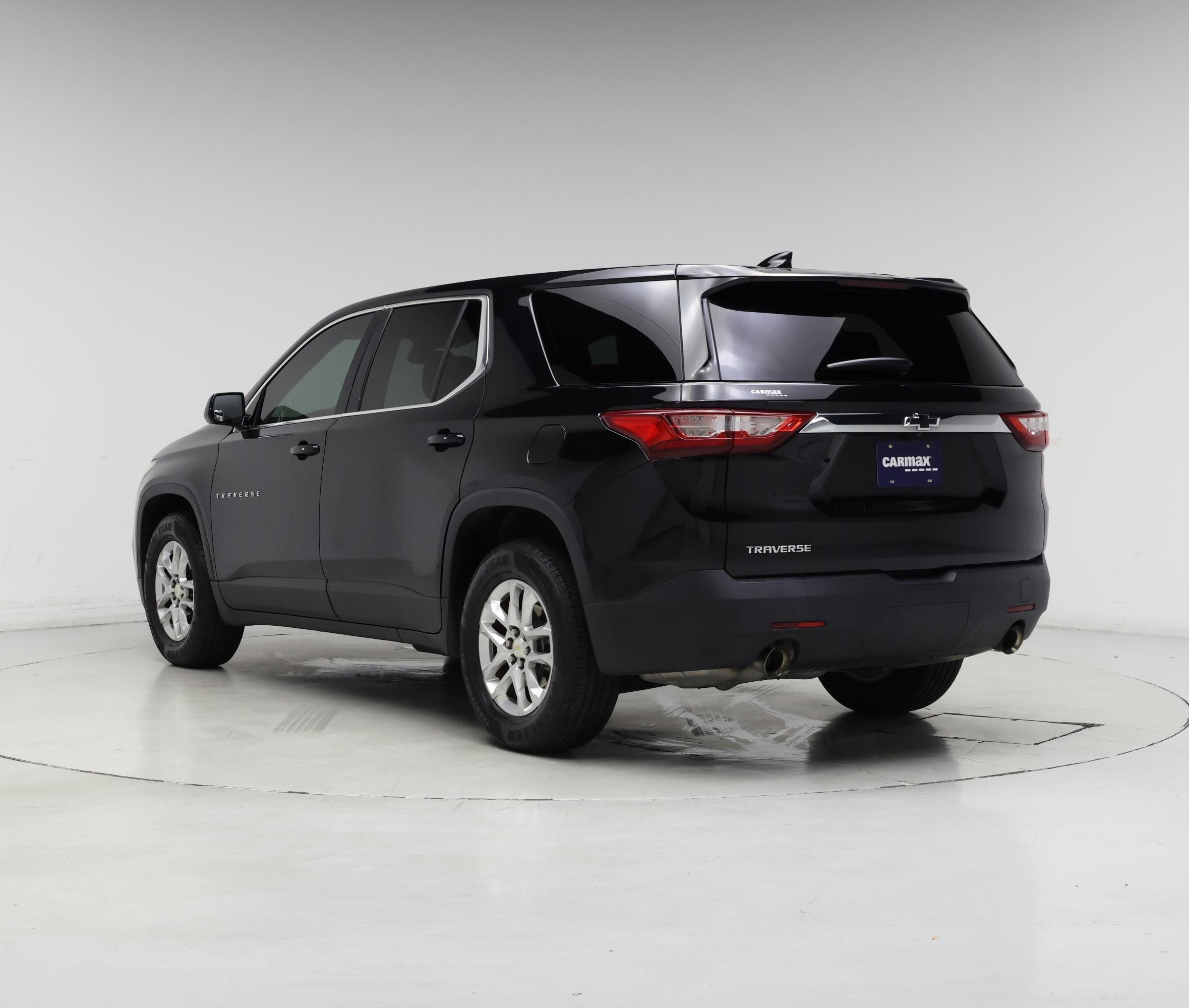 Thumbnail: 2019 Chevrolet Traverse - 2