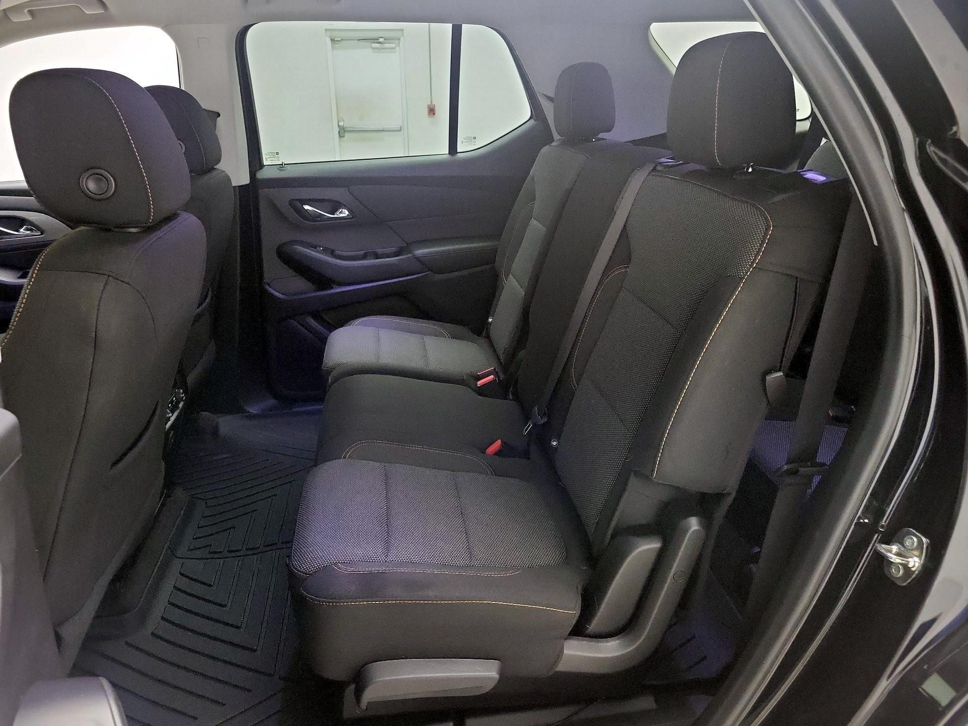 Thumbnail: 2019 Chevrolet Traverse - 19