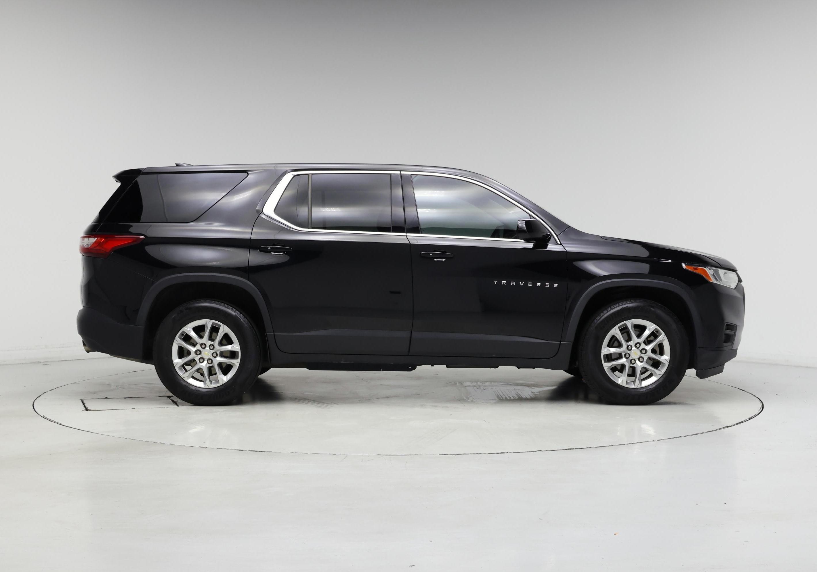 Thumbnail: 2019 Chevrolet Traverse - 7