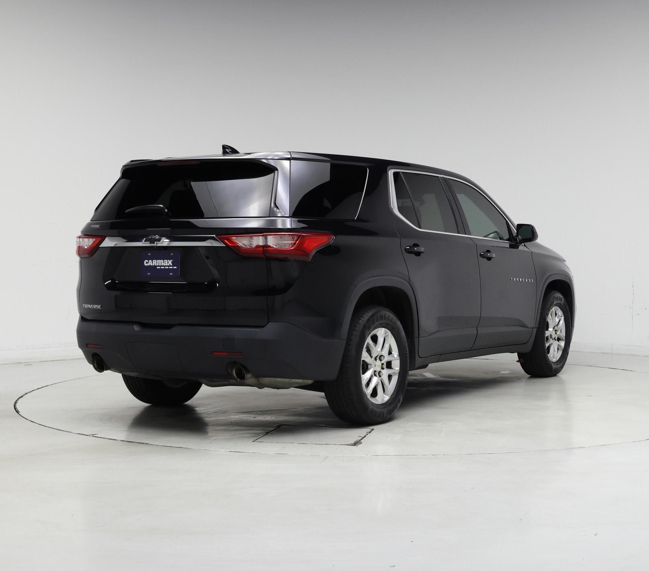 Thumbnail: 2019 Chevrolet Traverse - 8