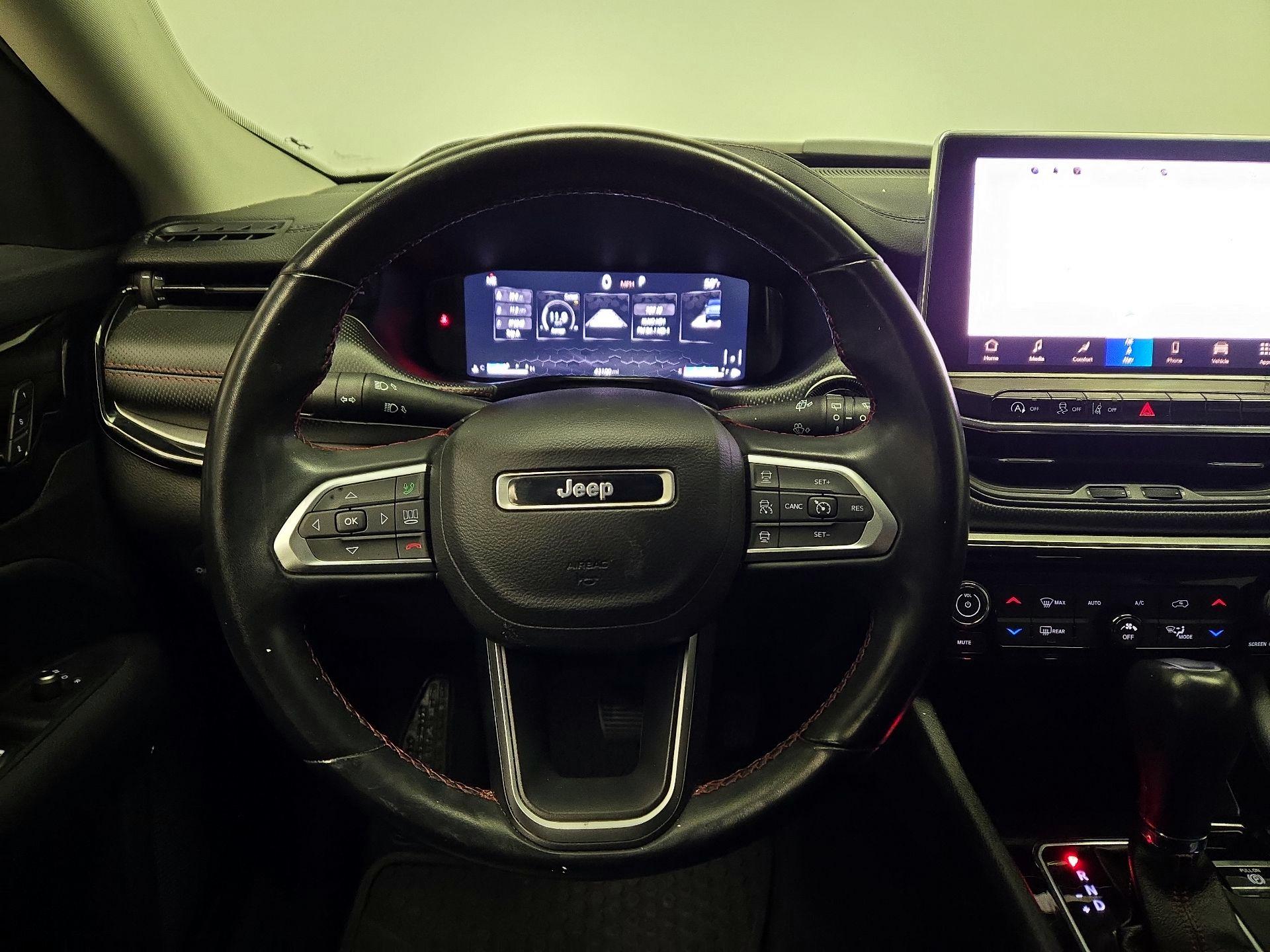 Thumbnail: 2022 Jeep Compass - 10