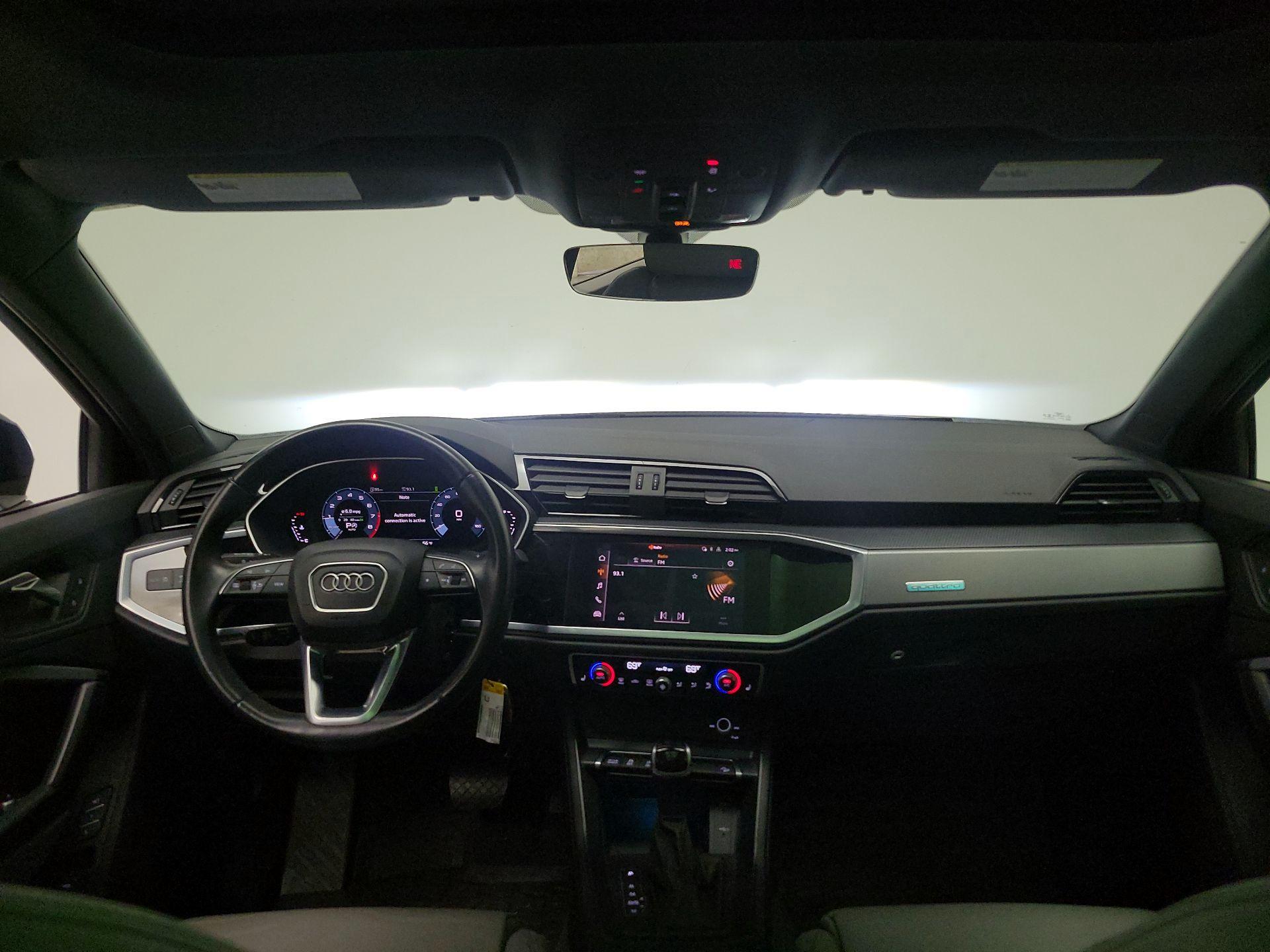 Thumbnail: 2022 Audi Q3 - 9