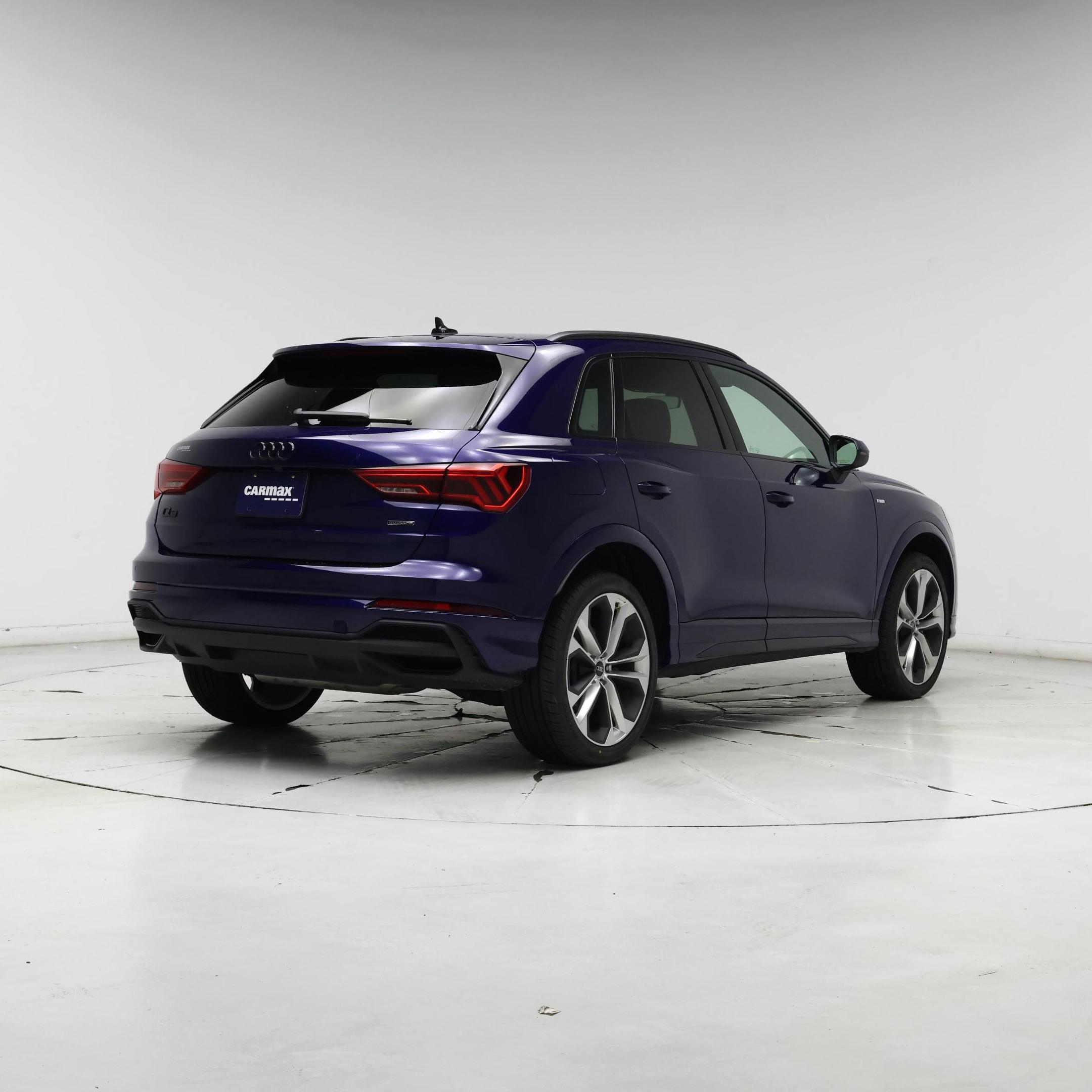 Thumbnail: 2022 Audi Q3 - 8