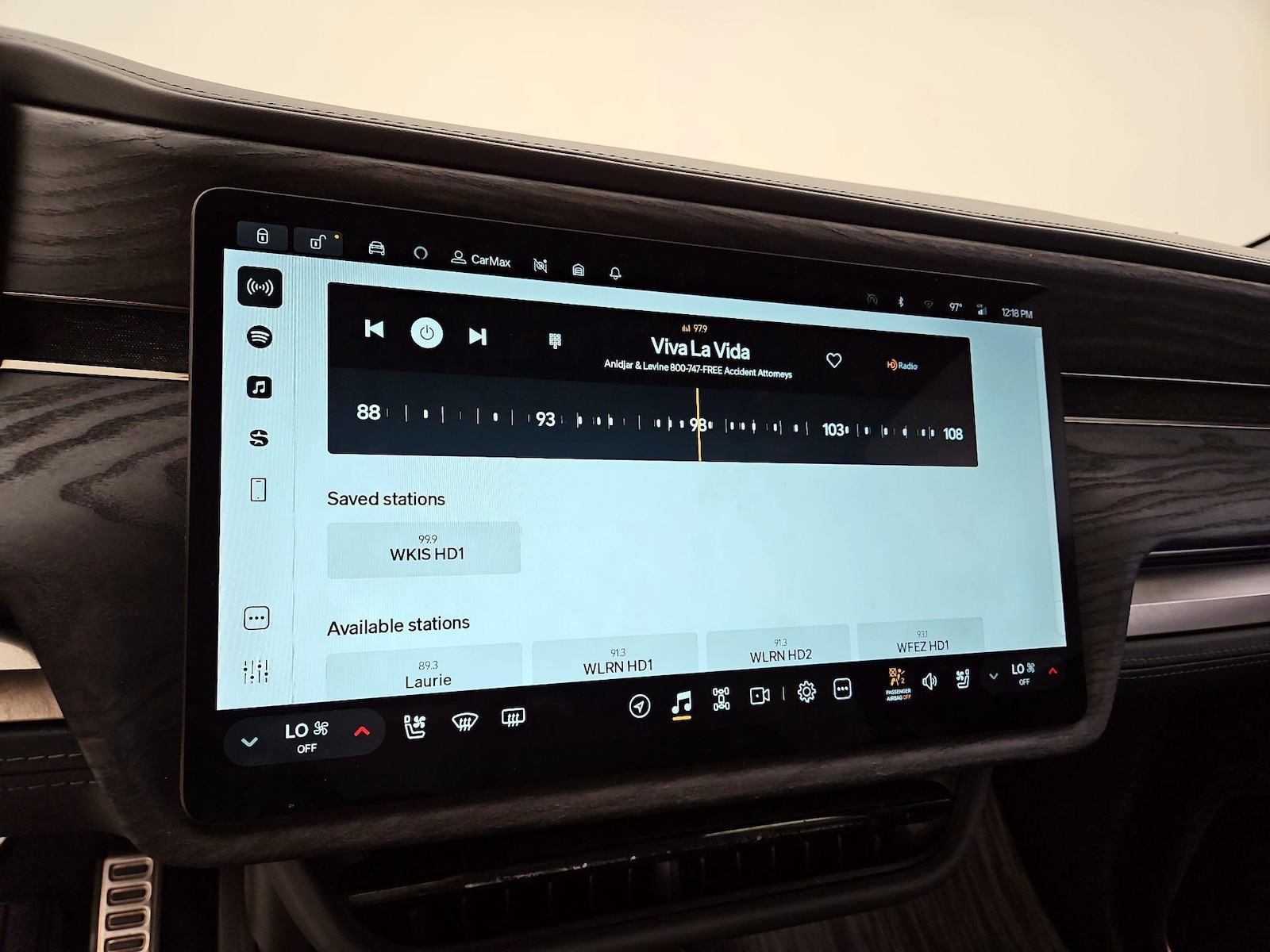 2022 Rivian R1T Adventure - Photo 16