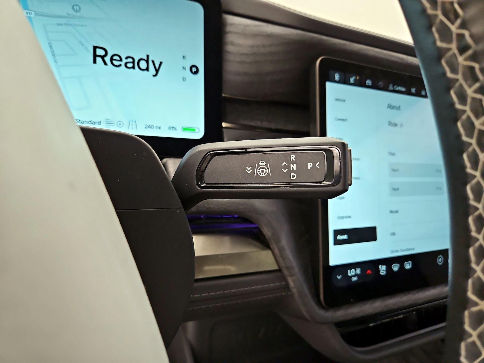 2022 Rivian R1T Adventure - Photo 18