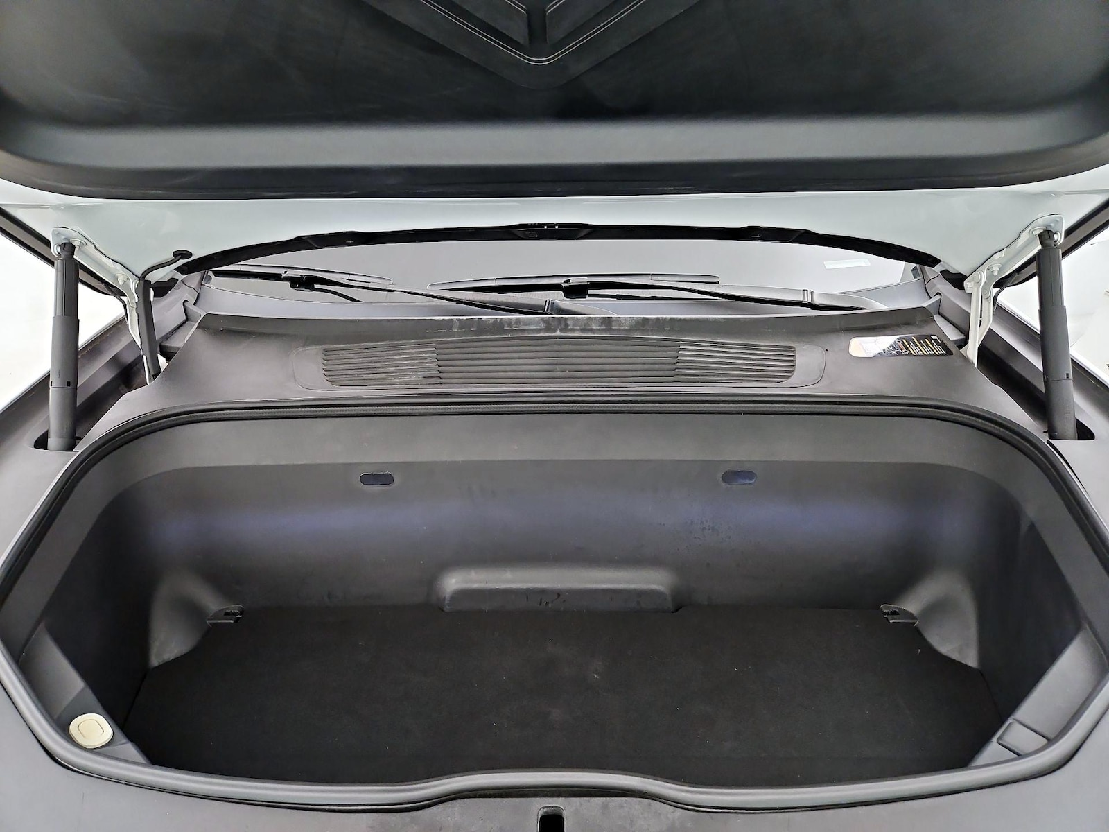 2022 Rivian R1T Adventure - Photo 23