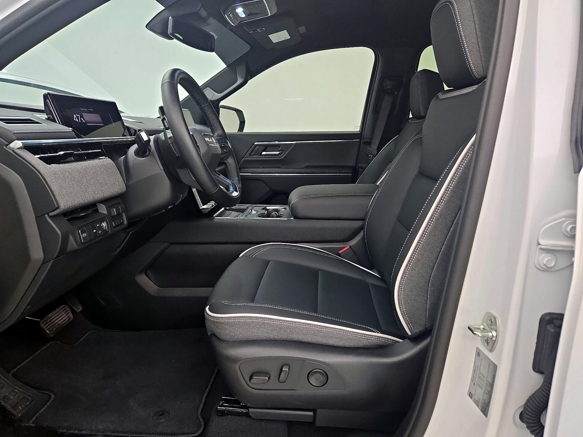 Thumbnail: 2026 GMC Sierra EV - 11