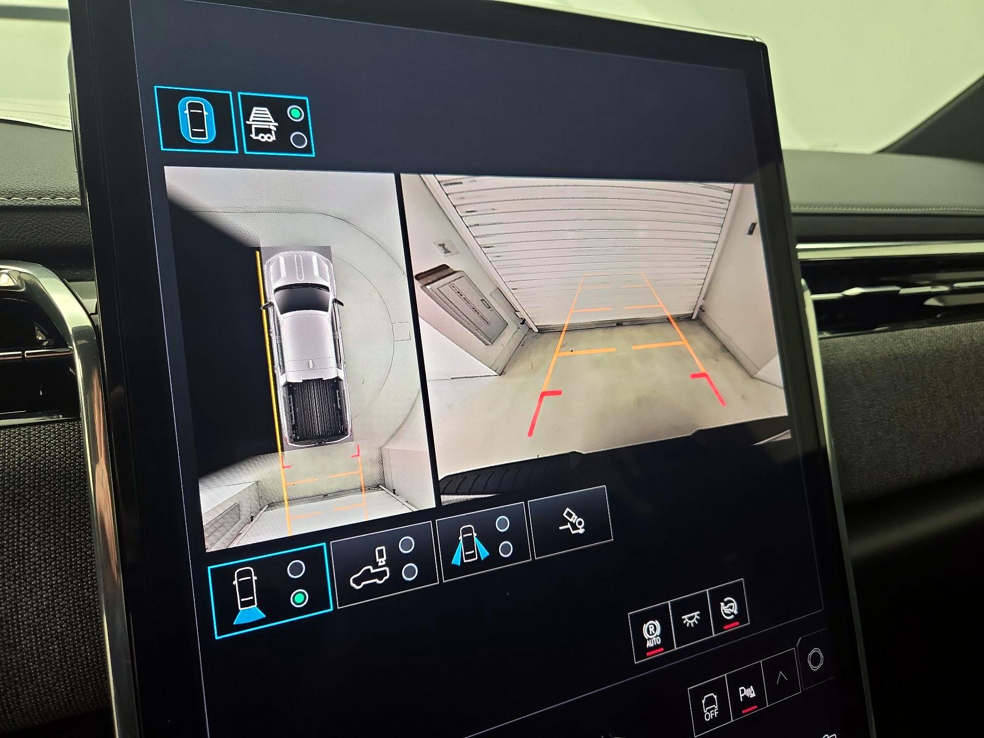 Thumbnail: 2026 GMC Sierra EV - 15