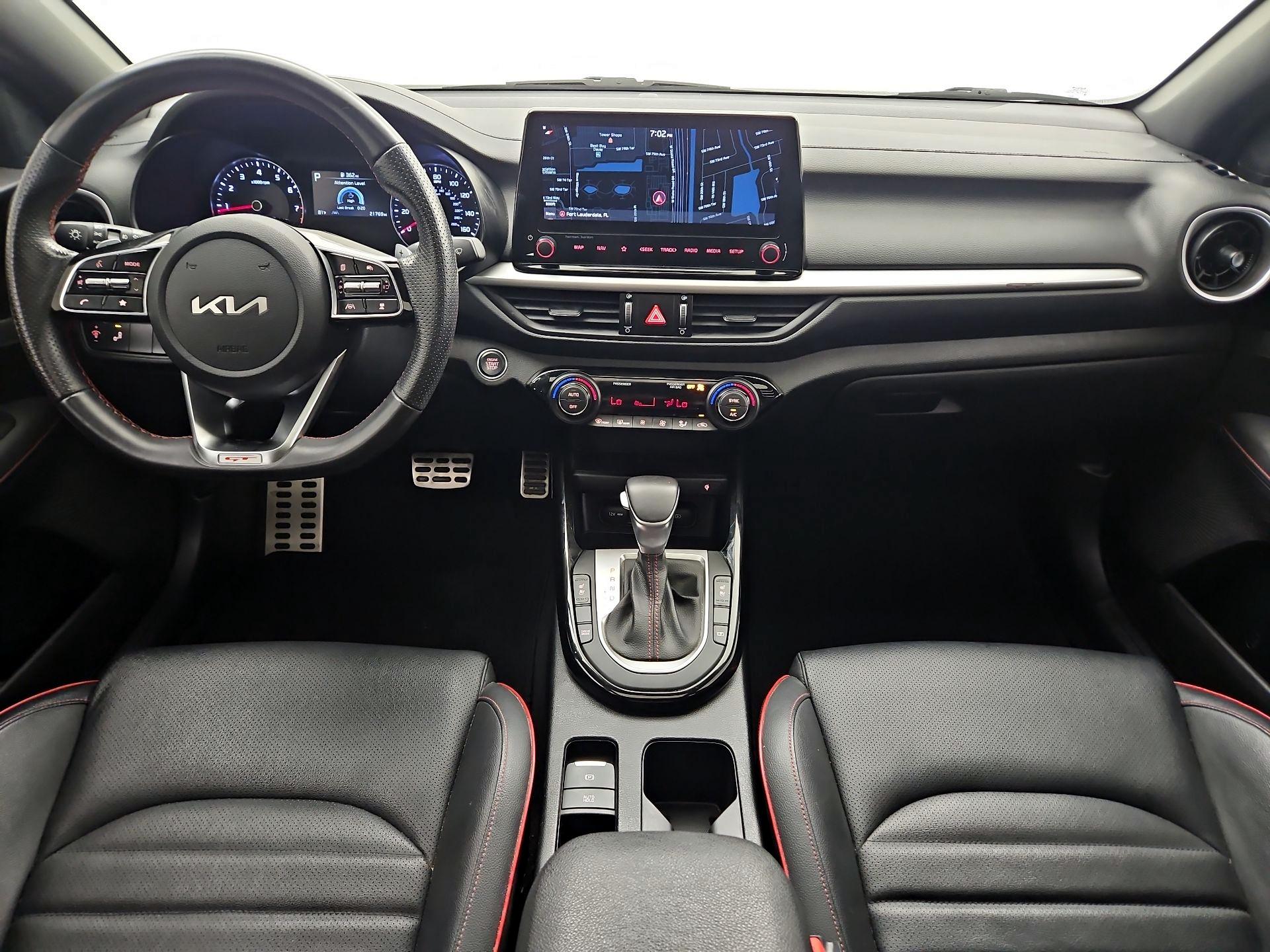 Thumbnail: 2022 Kia Forte - 9