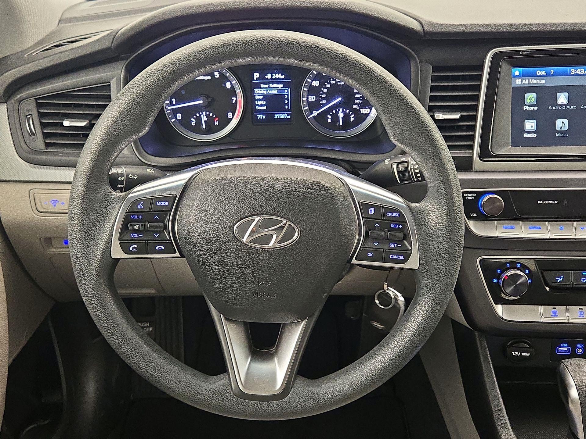 Thumbnail: 2018 Hyundai Sonata - 10