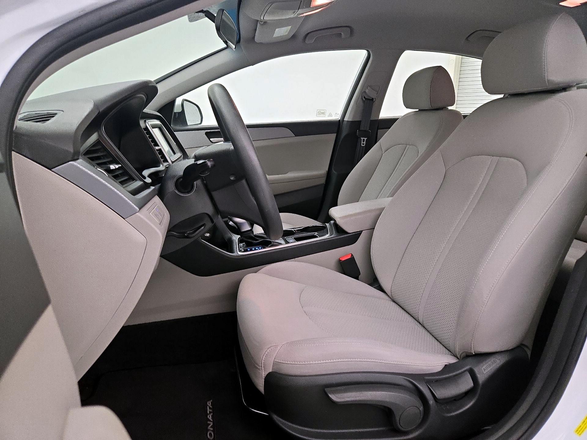 Thumbnail: 2018 Hyundai Sonata - 11