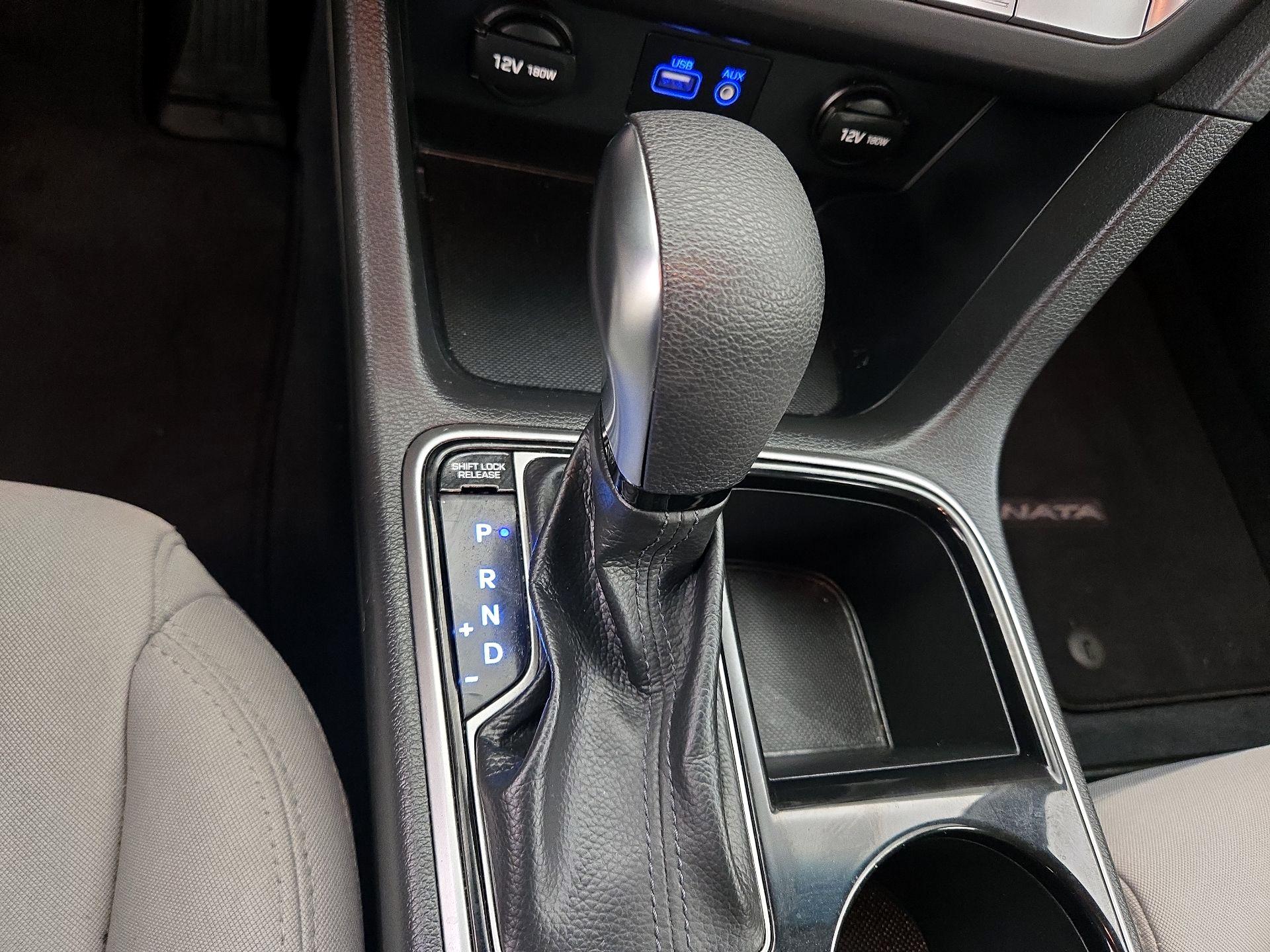 Thumbnail: 2018 Hyundai Sonata - 17