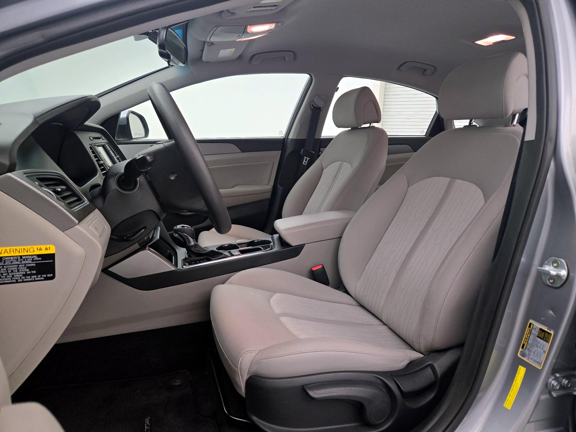 Thumbnail: 2016 Hyundai Sonata - 11