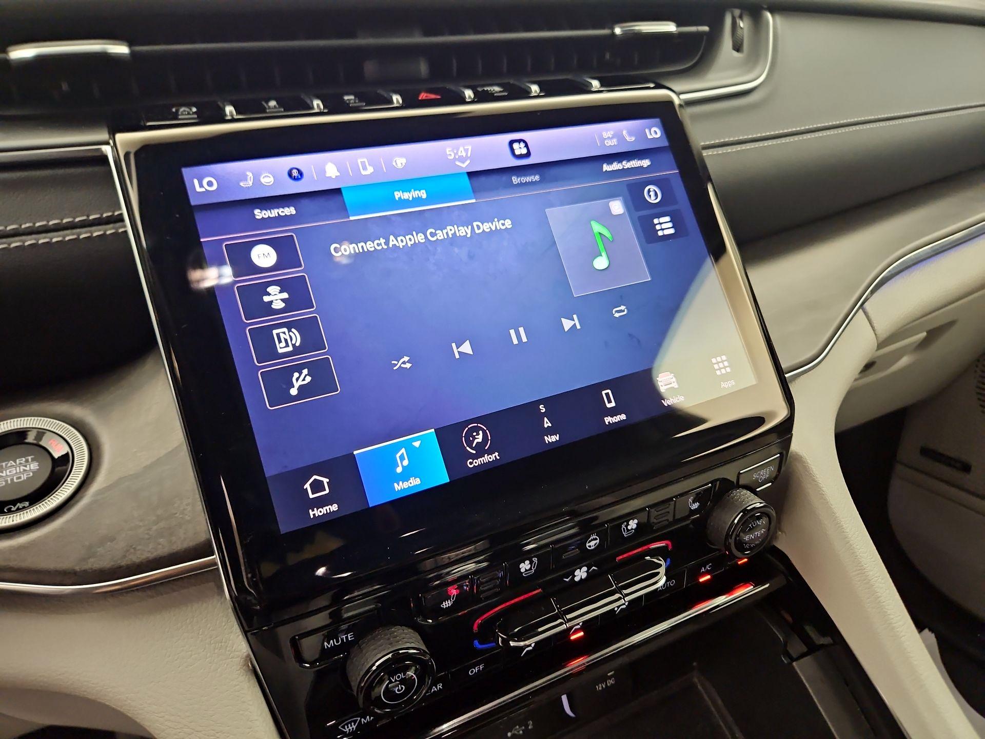 Thumbnail: 2023 Jeep Grand Cherokee - 13