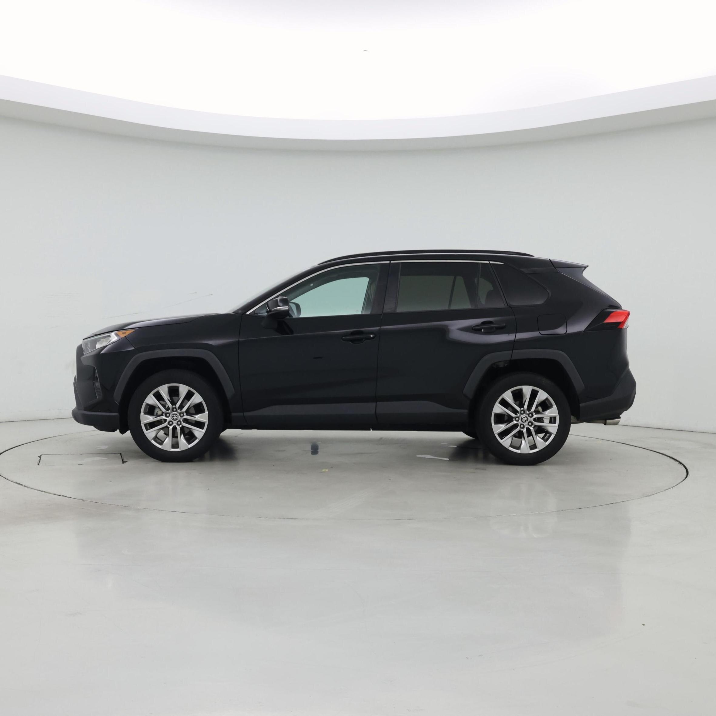 Thumbnail: 2024 Jeep Grand Cherokee - 3