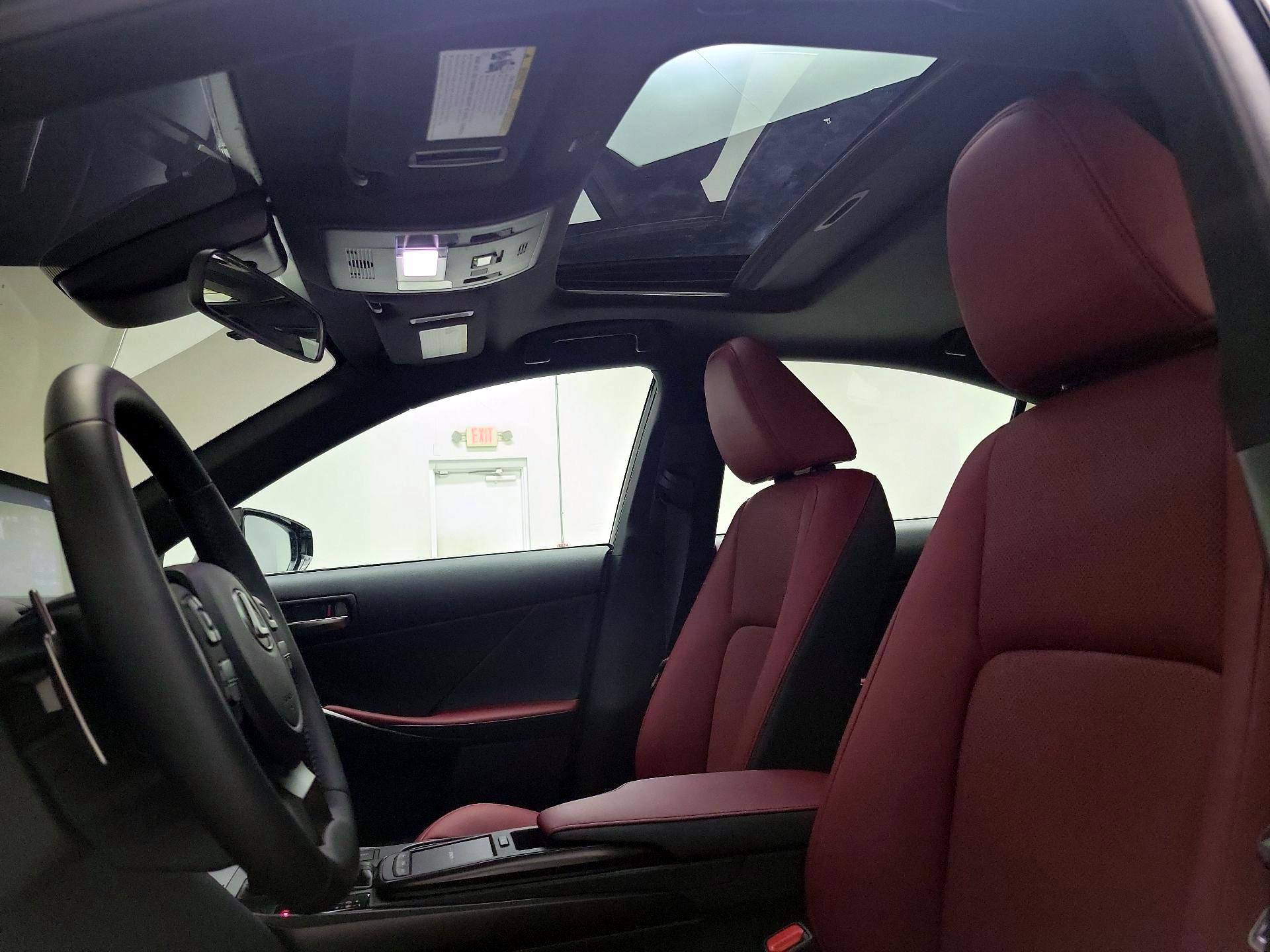 Thumbnail: 2025 Lexus IS - 19