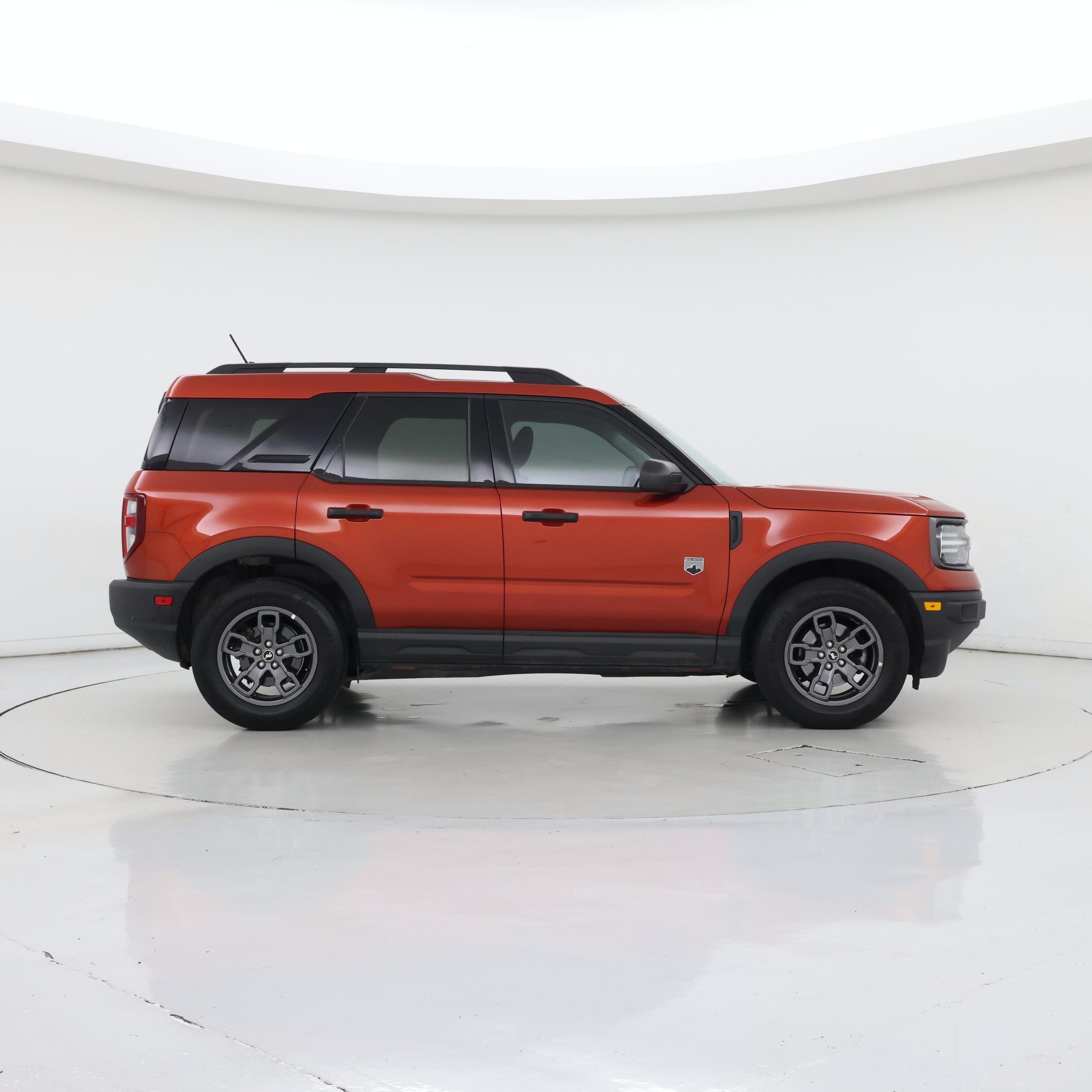 Thumbnail: 2022 Ford Bronco Sport - 7