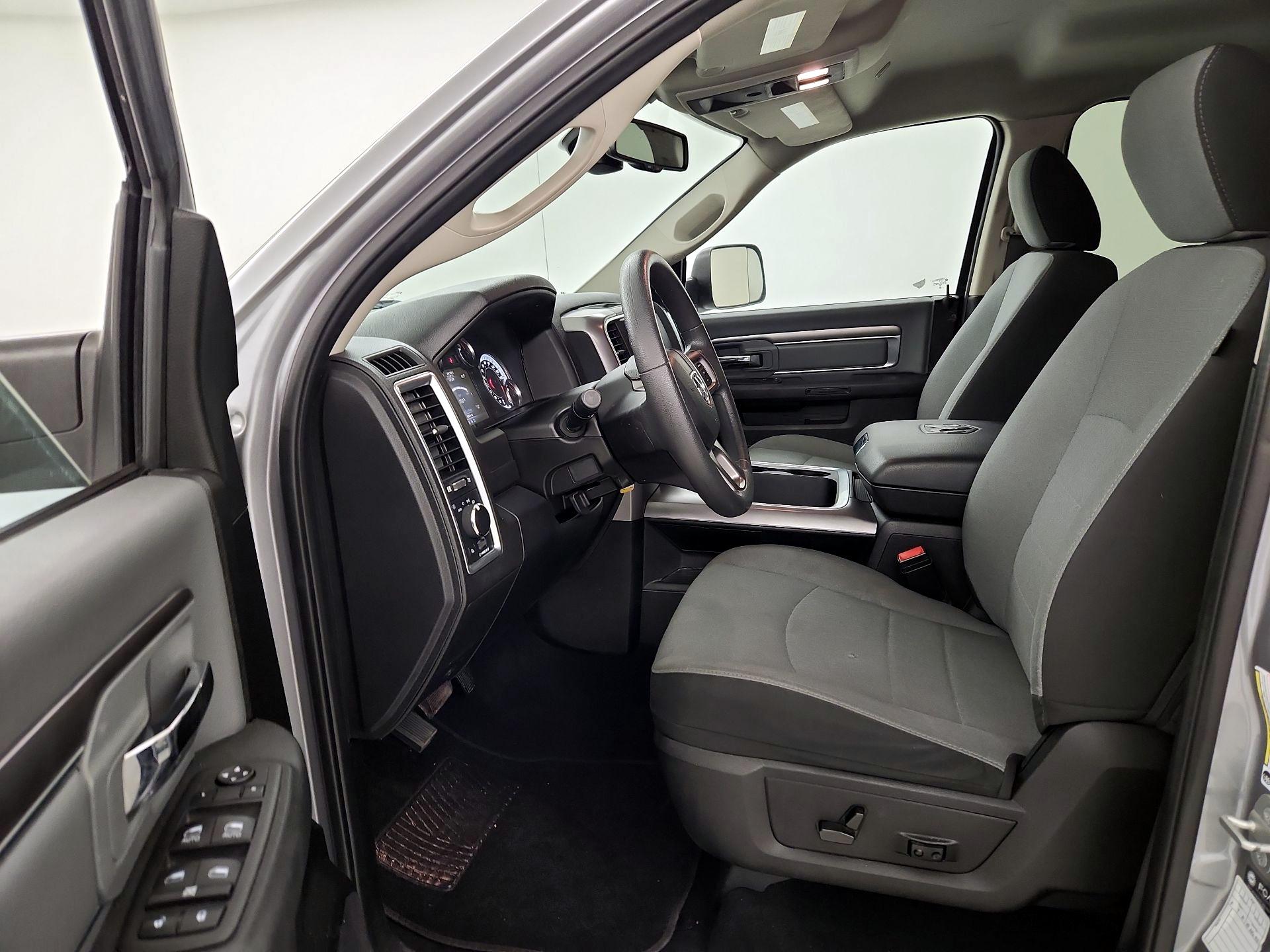 Thumbnail: 2023 RAM 1500 Classic - 11