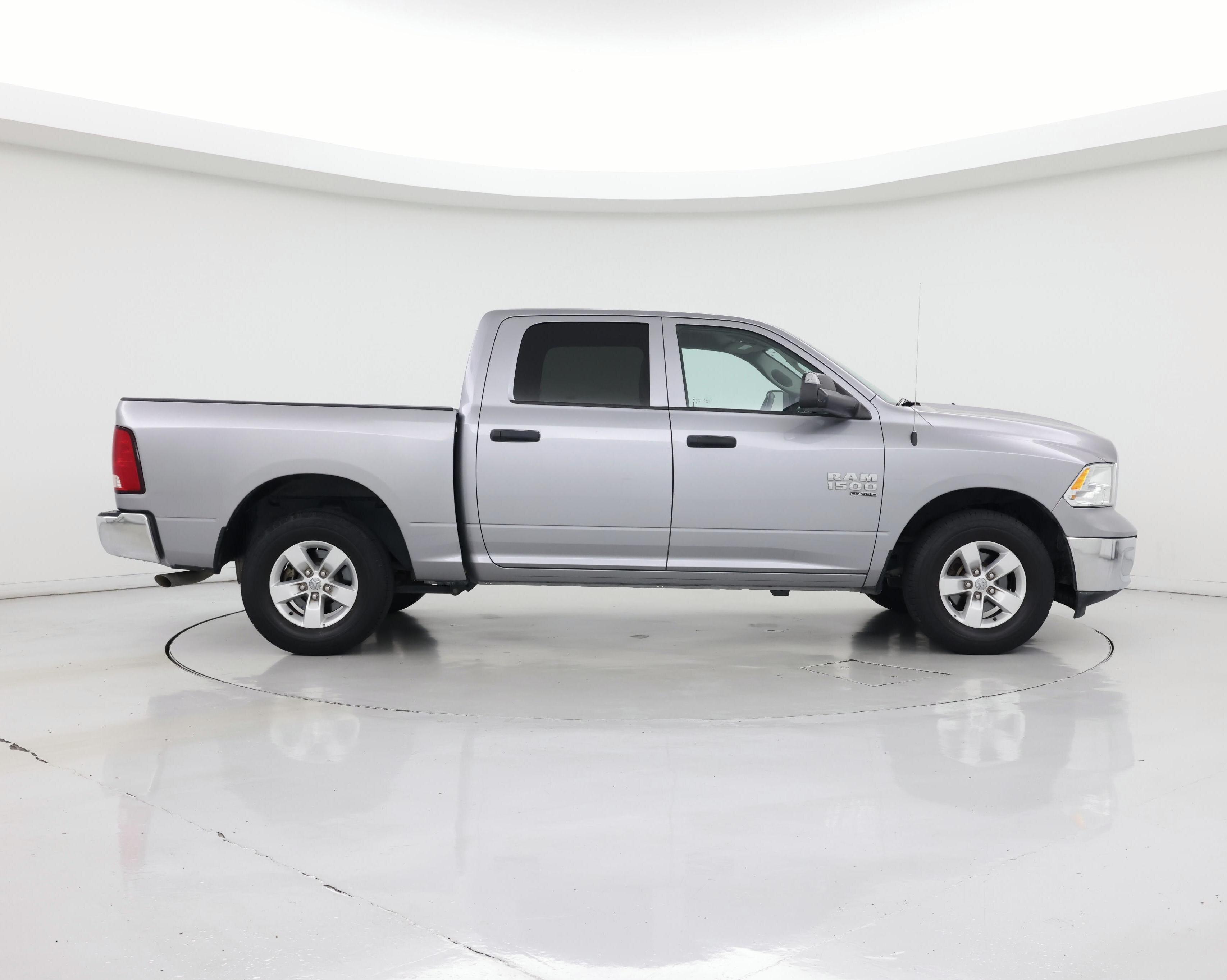 Thumbnail: 2023 RAM 1500 Classic - 7