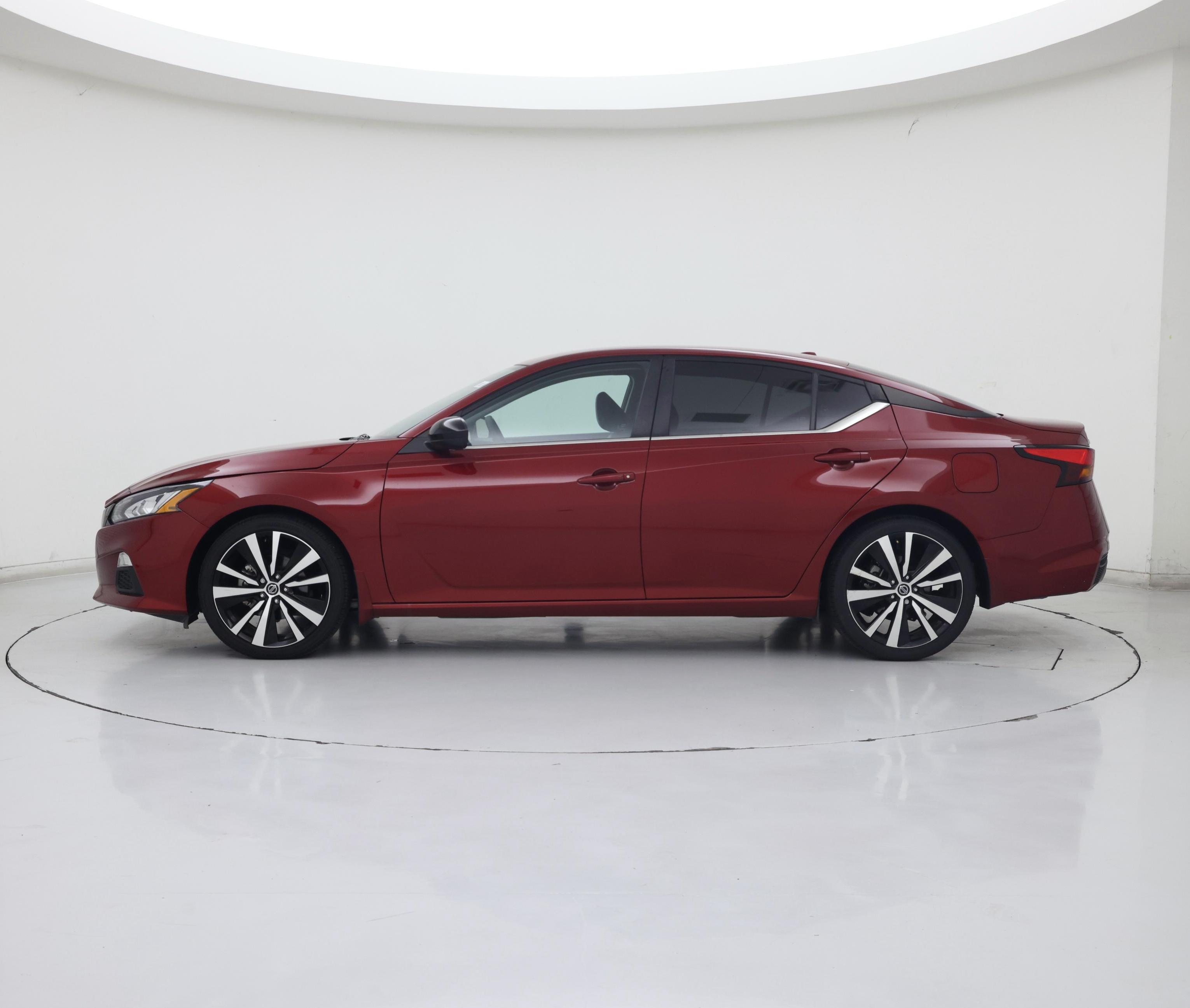 Thumbnail: 2021 Nissan Altima - 3