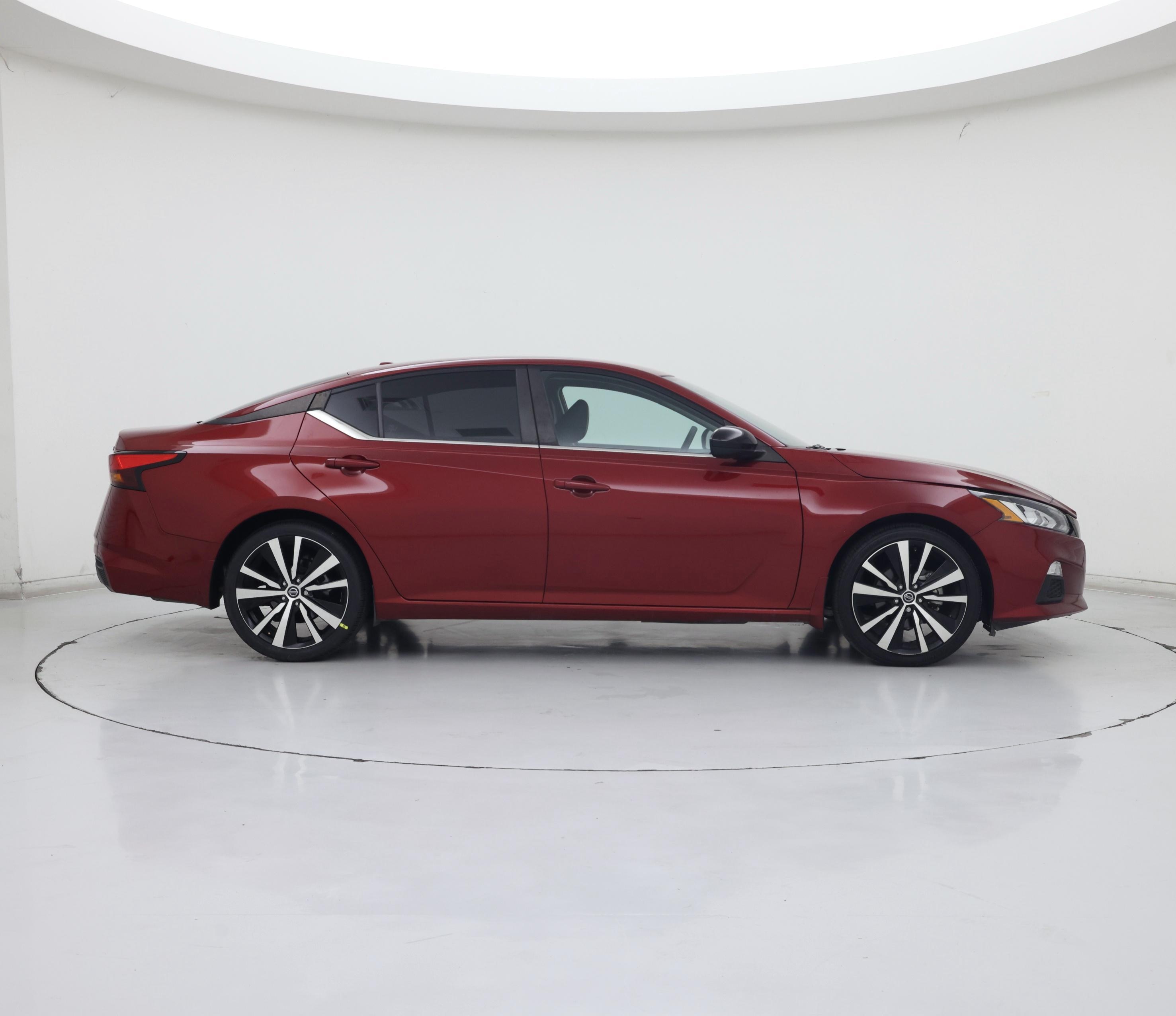Thumbnail: 2021 Nissan Altima - 7