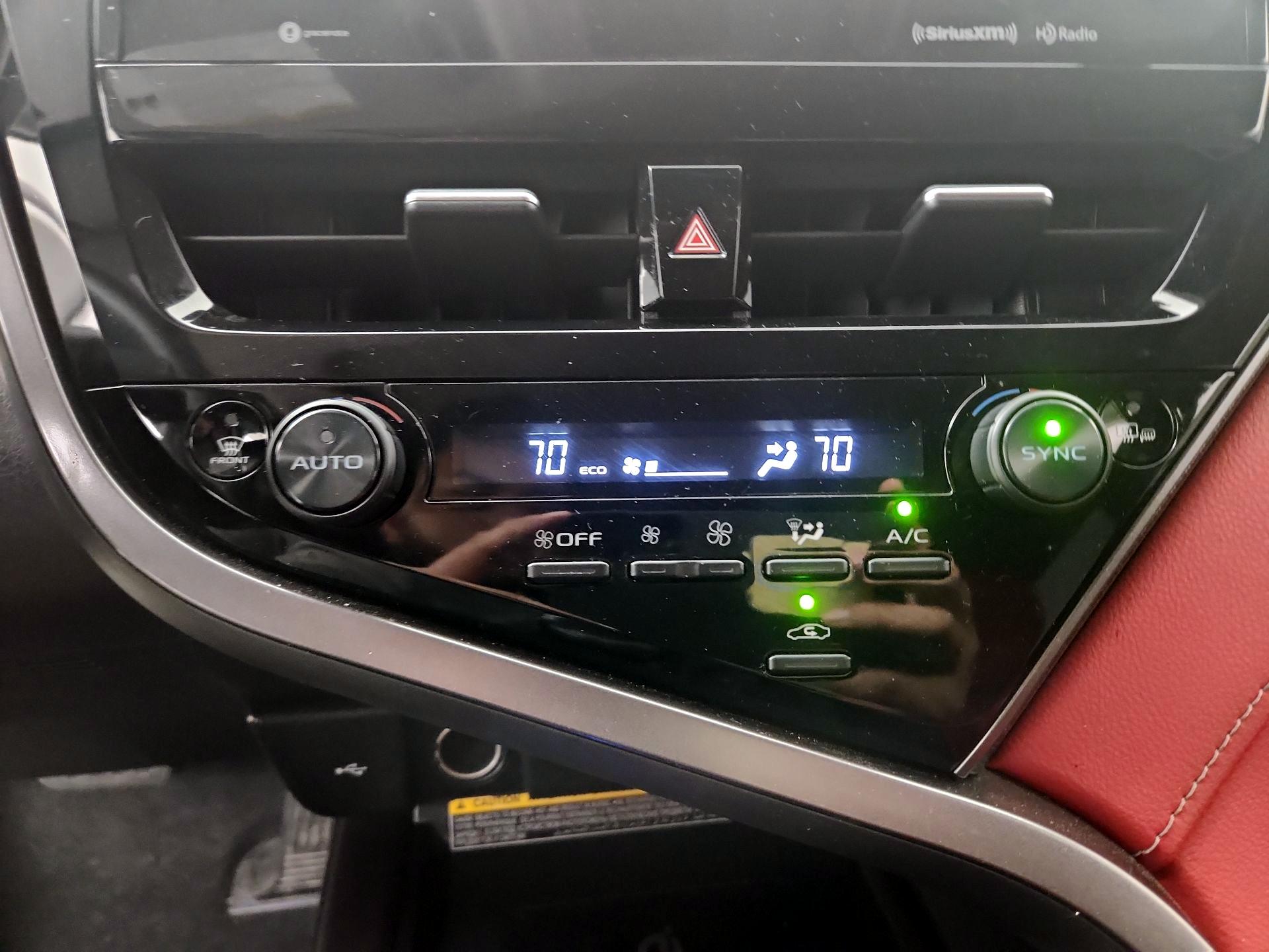 Thumbnail: 2021 Toyota Camry - 12