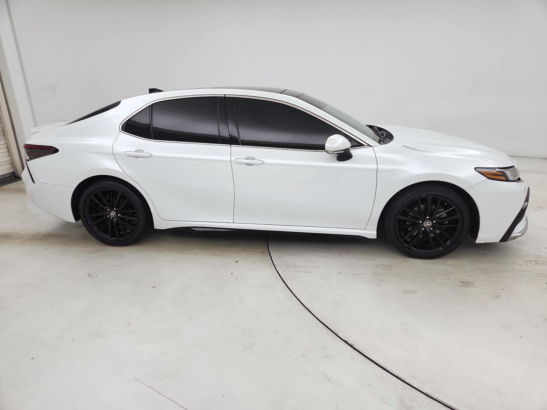 Thumbnail: 2021 Toyota Camry - 4
