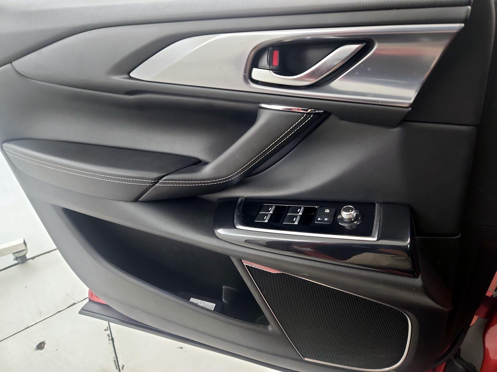 Thumbnail: 2023 Mazda CX-9 - 12