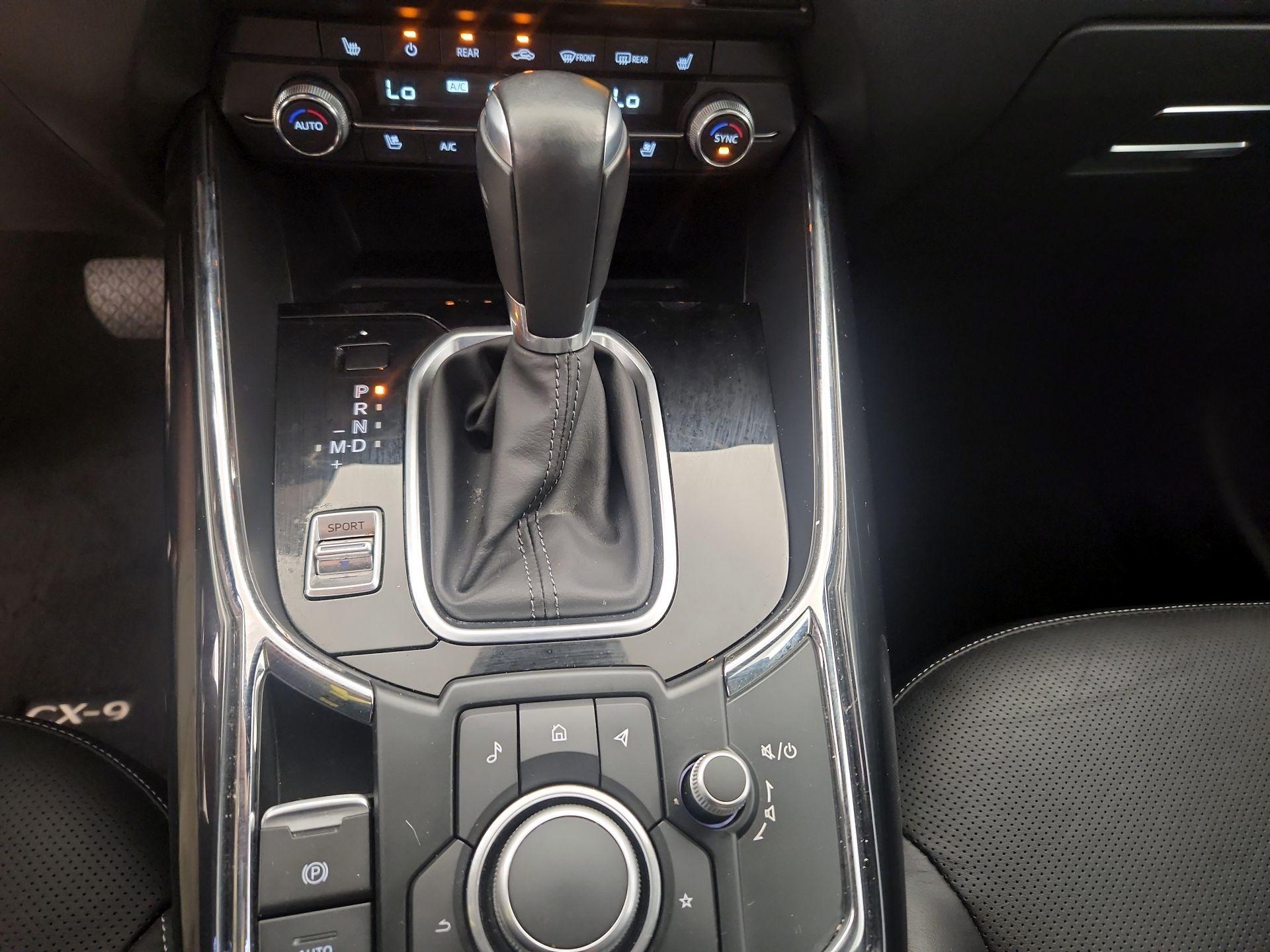 Thumbnail: 2023 Mazda CX-9 - 18
