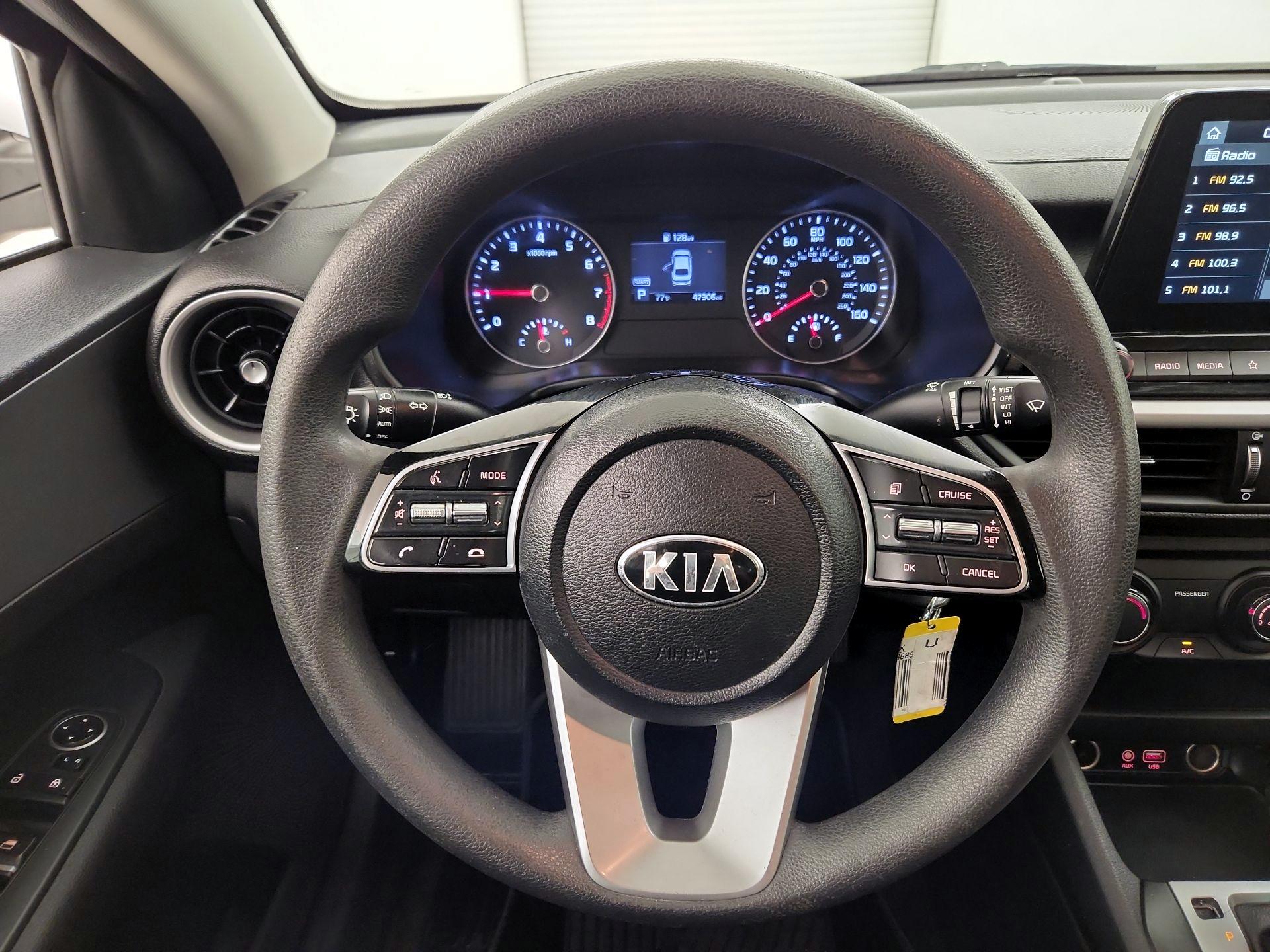 Thumbnail: 2021 Kia Forte - 10