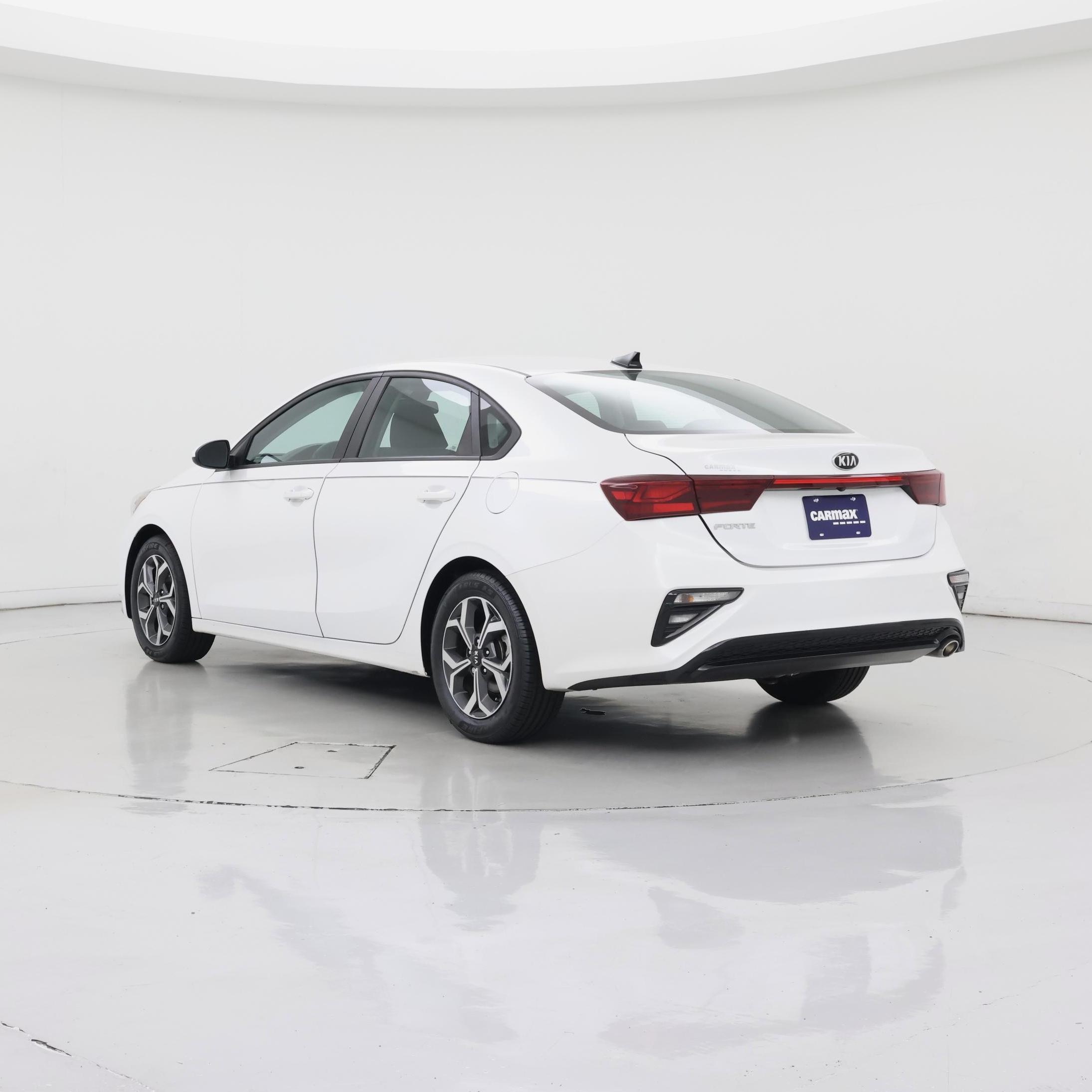 Thumbnail: 2021 Kia Forte - 2