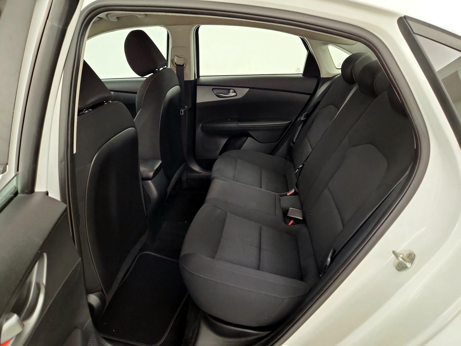Thumbnail: 2021 Kia Forte - 19