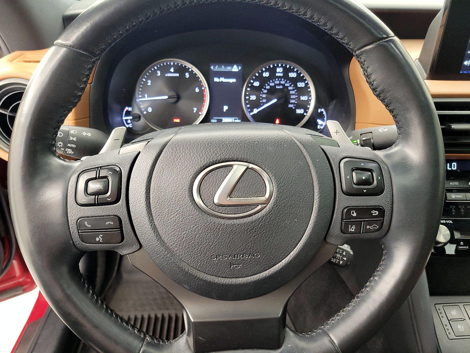 Thumbnail: 2023 Lexus IS - 10