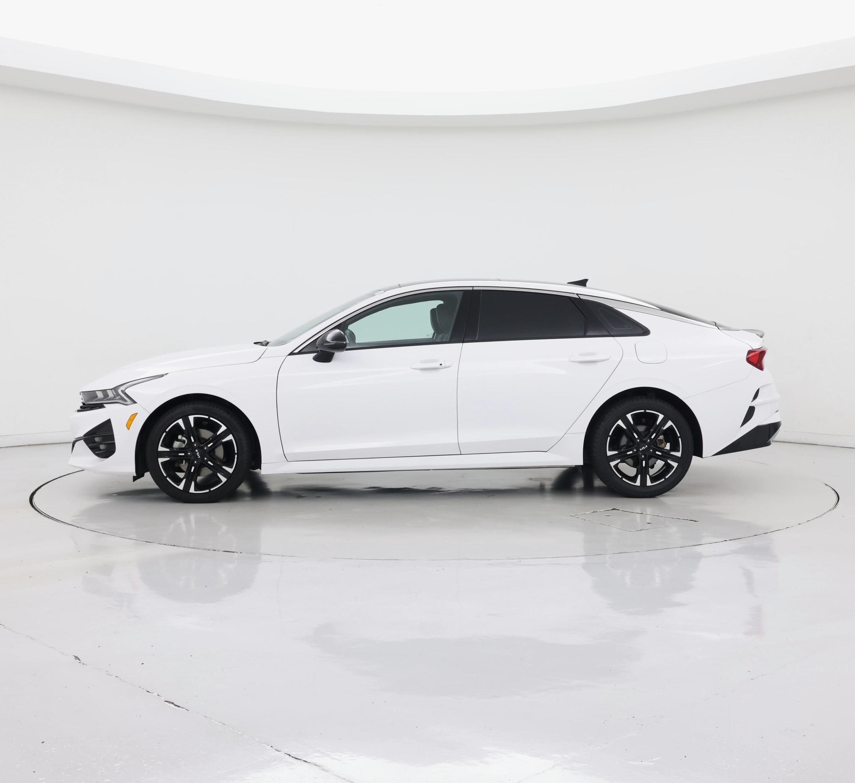 Thumbnail: 2024 Kia K5 - 3
