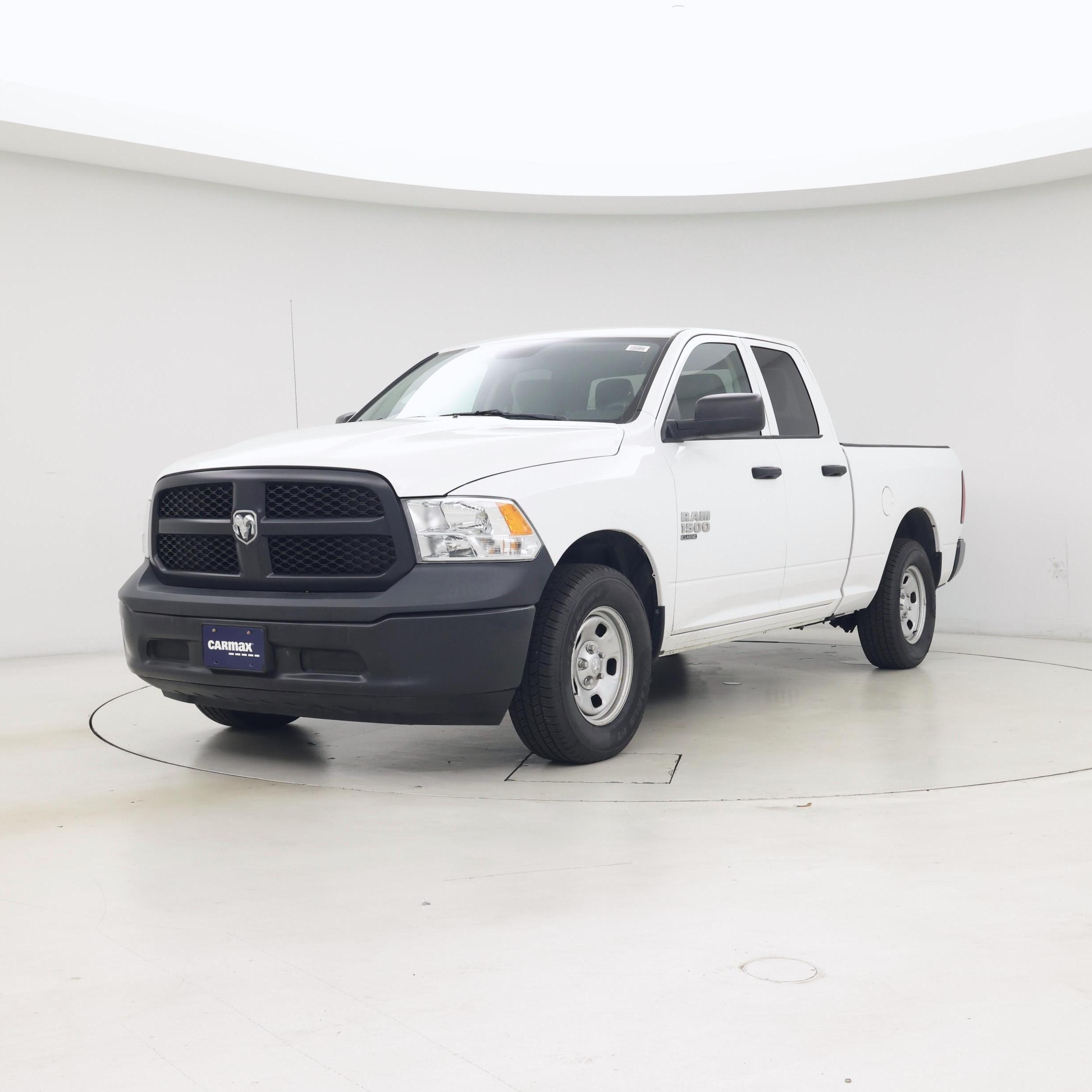 Thumbnail: 2022 RAM 1500 Classic - 4