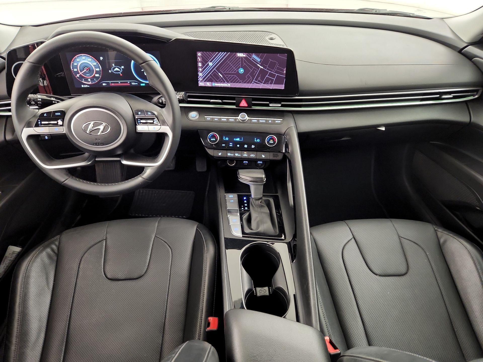 Thumbnail: 2023 Hyundai Elantra - 9