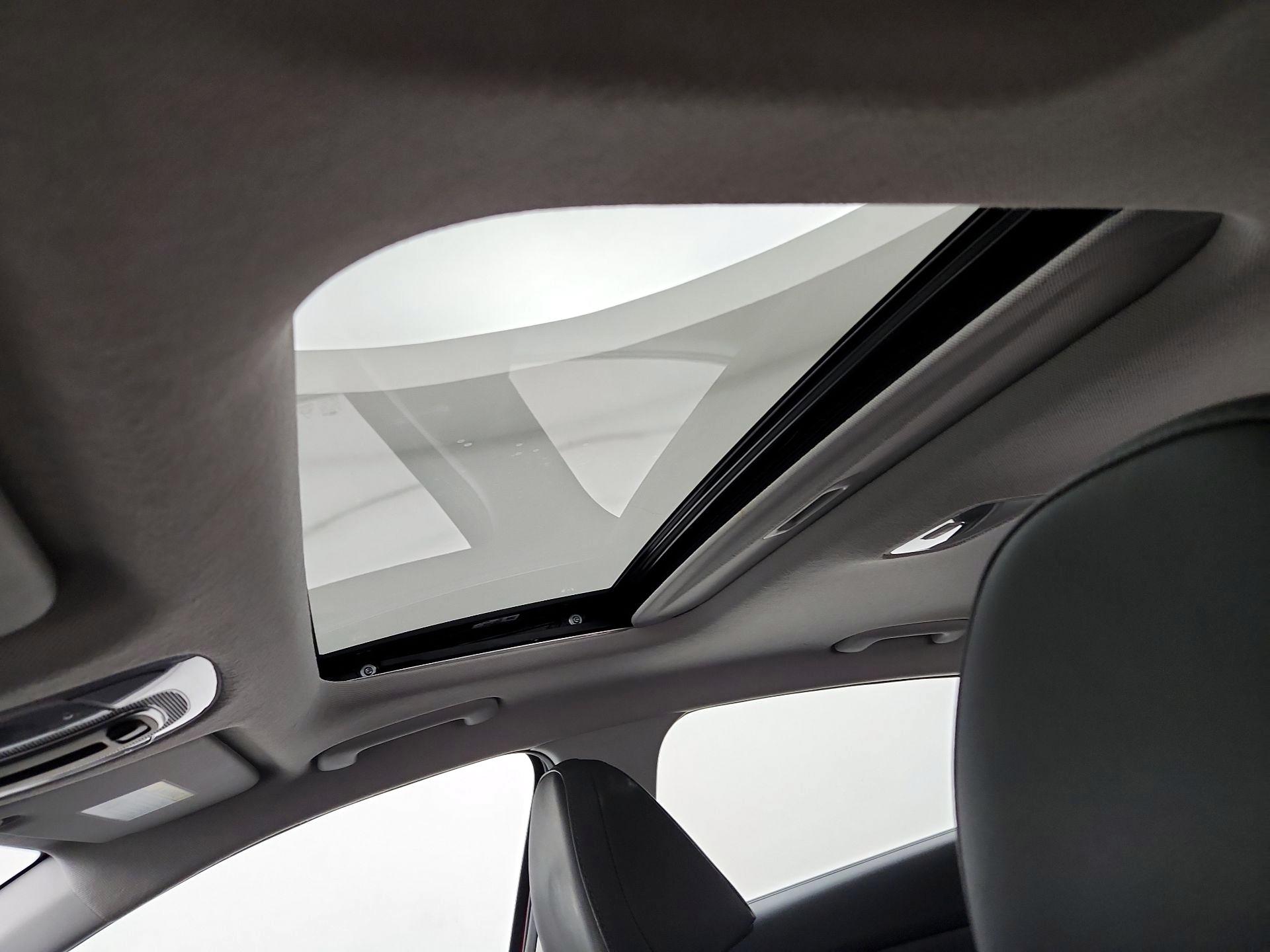 Thumbnail: 2023 Hyundai Elantra - 20