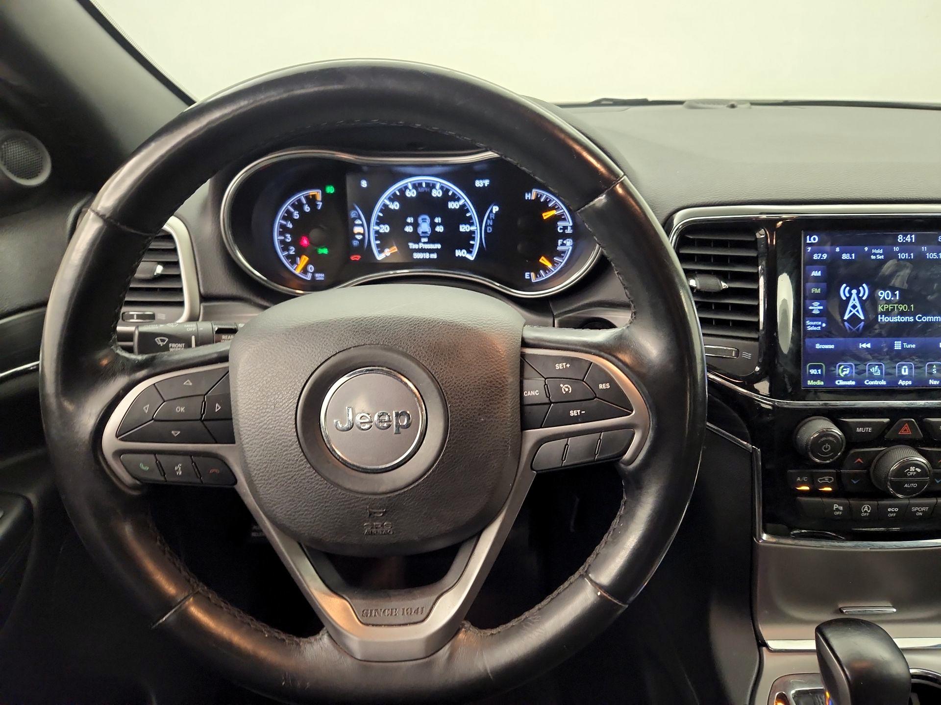 Thumbnail: 2020 Jeep Grand Cherokee - 10