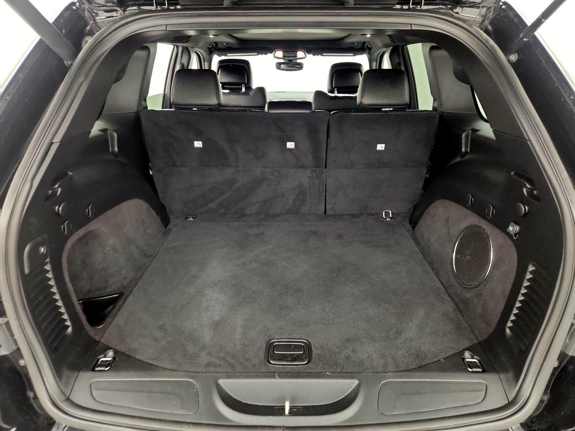 Thumbnail: 2020 Jeep Grand Cherokee - 20