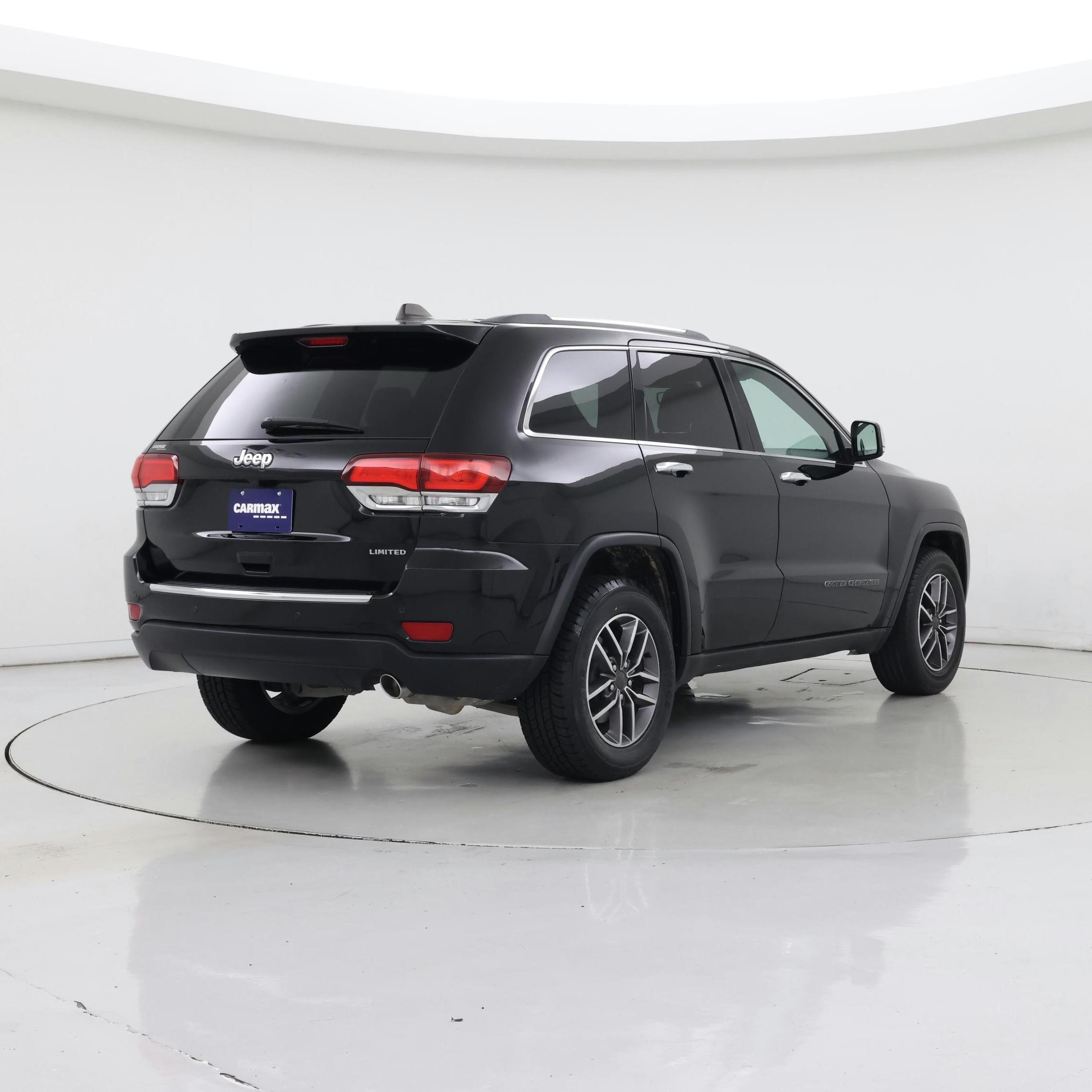 Thumbnail: 2020 Jeep Grand Cherokee - 8