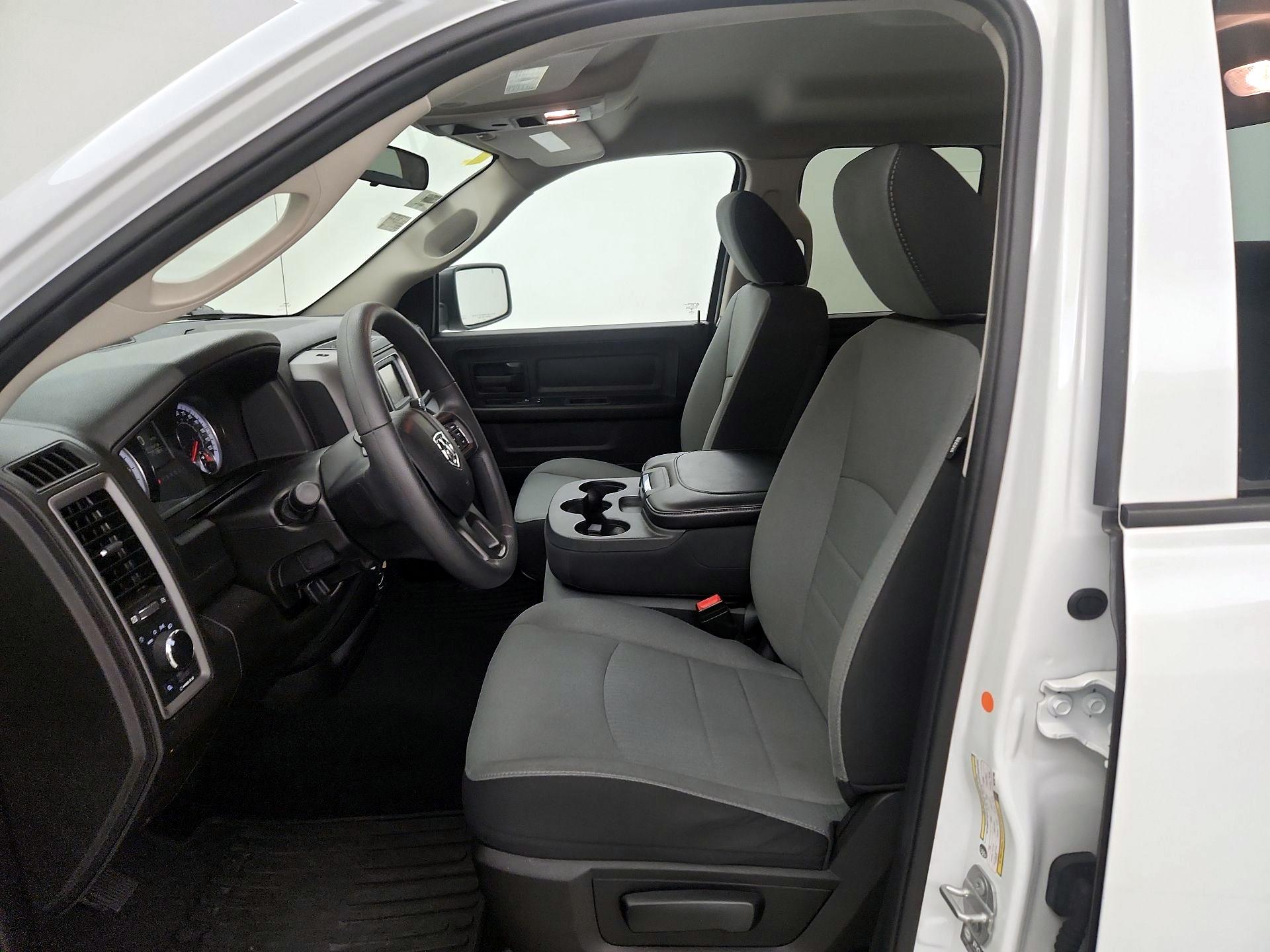 Thumbnail: 2022 RAM 1500 Classic - 11