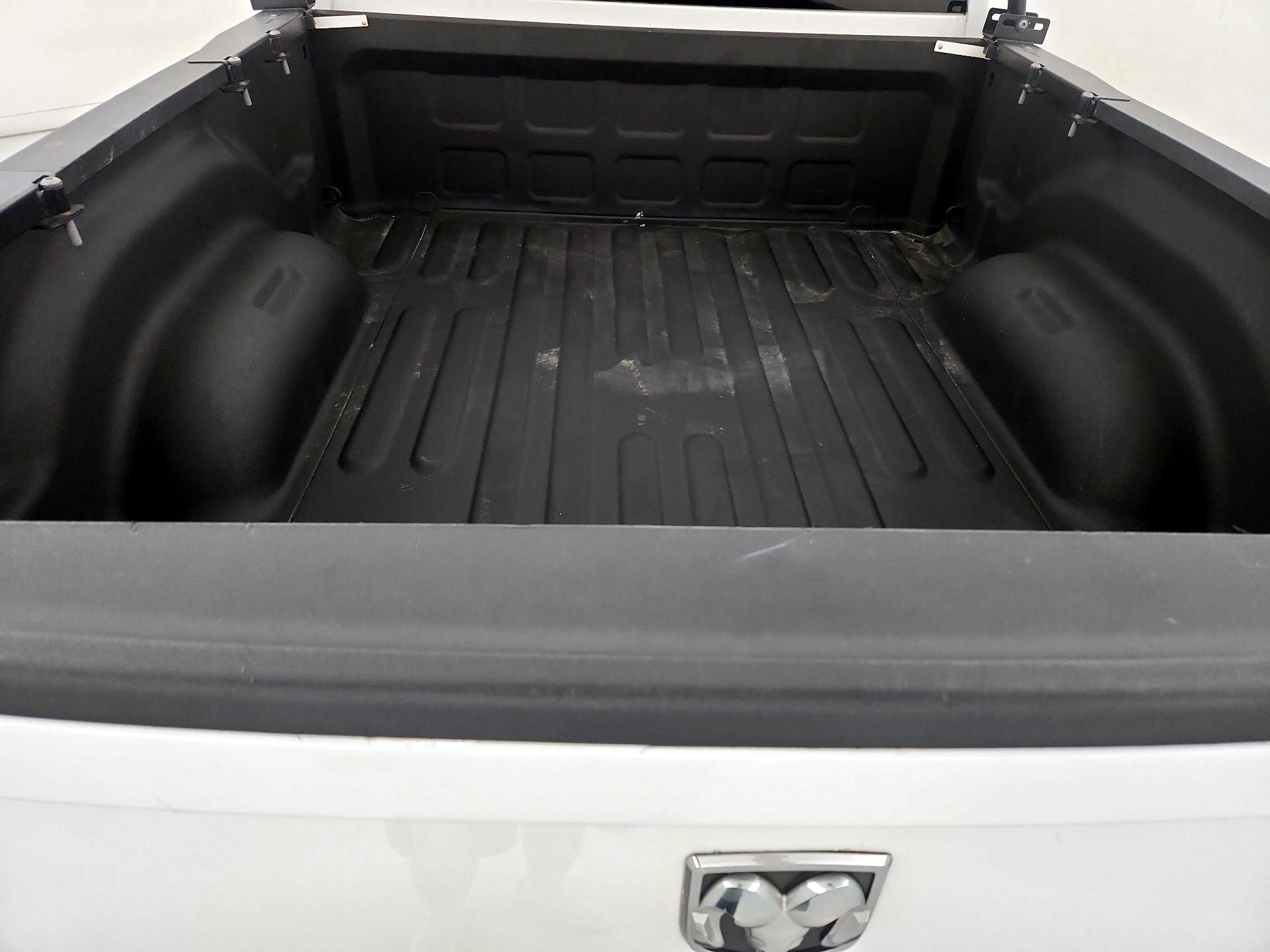 Thumbnail: 2022 RAM 1500 Classic - 20