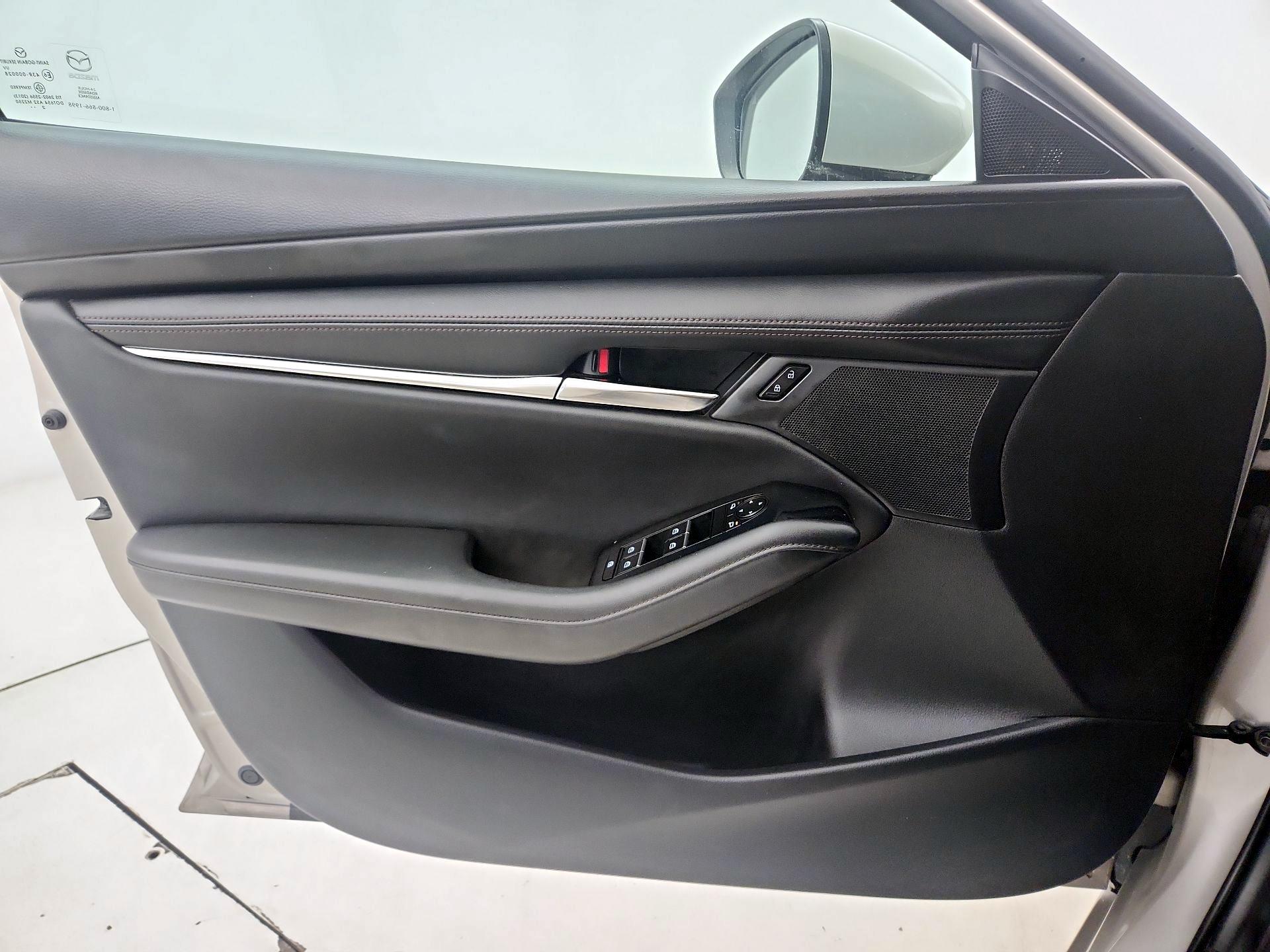 Thumbnail: 2023 Mazda Mazda3 - 12