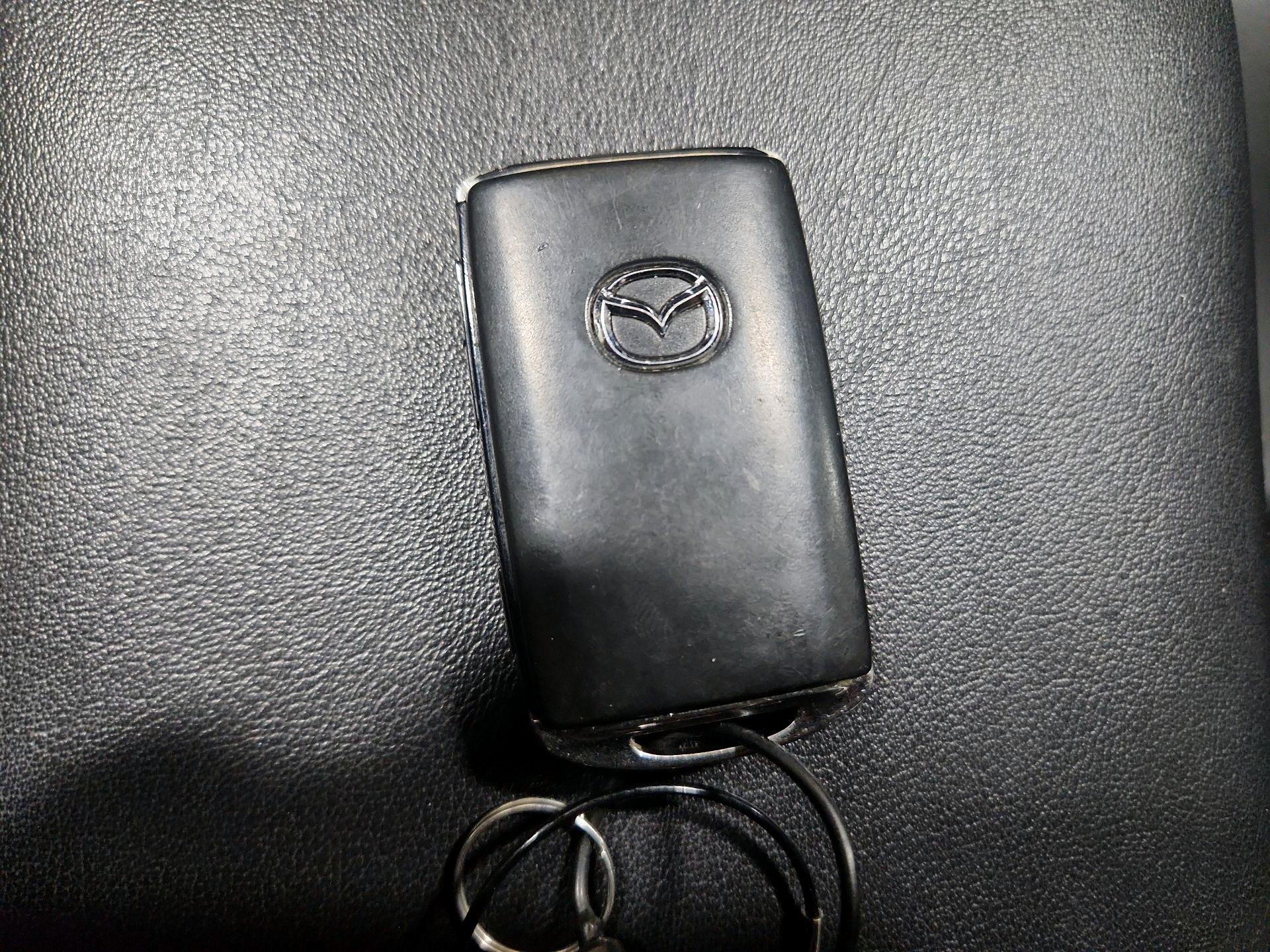 Thumbnail: 2023 Mazda Mazda3 - 18