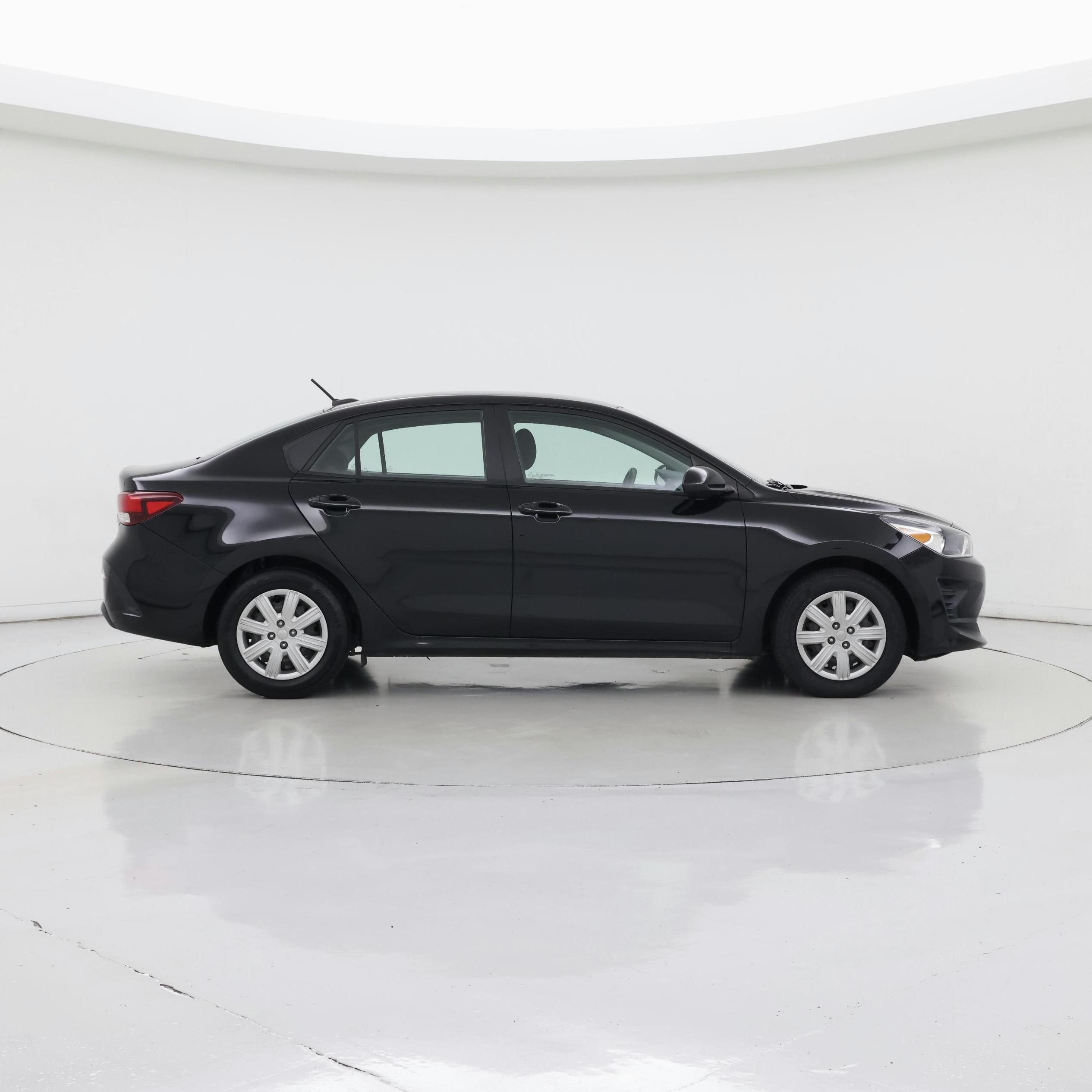 Thumbnail: 2022 Kia Rio - 7